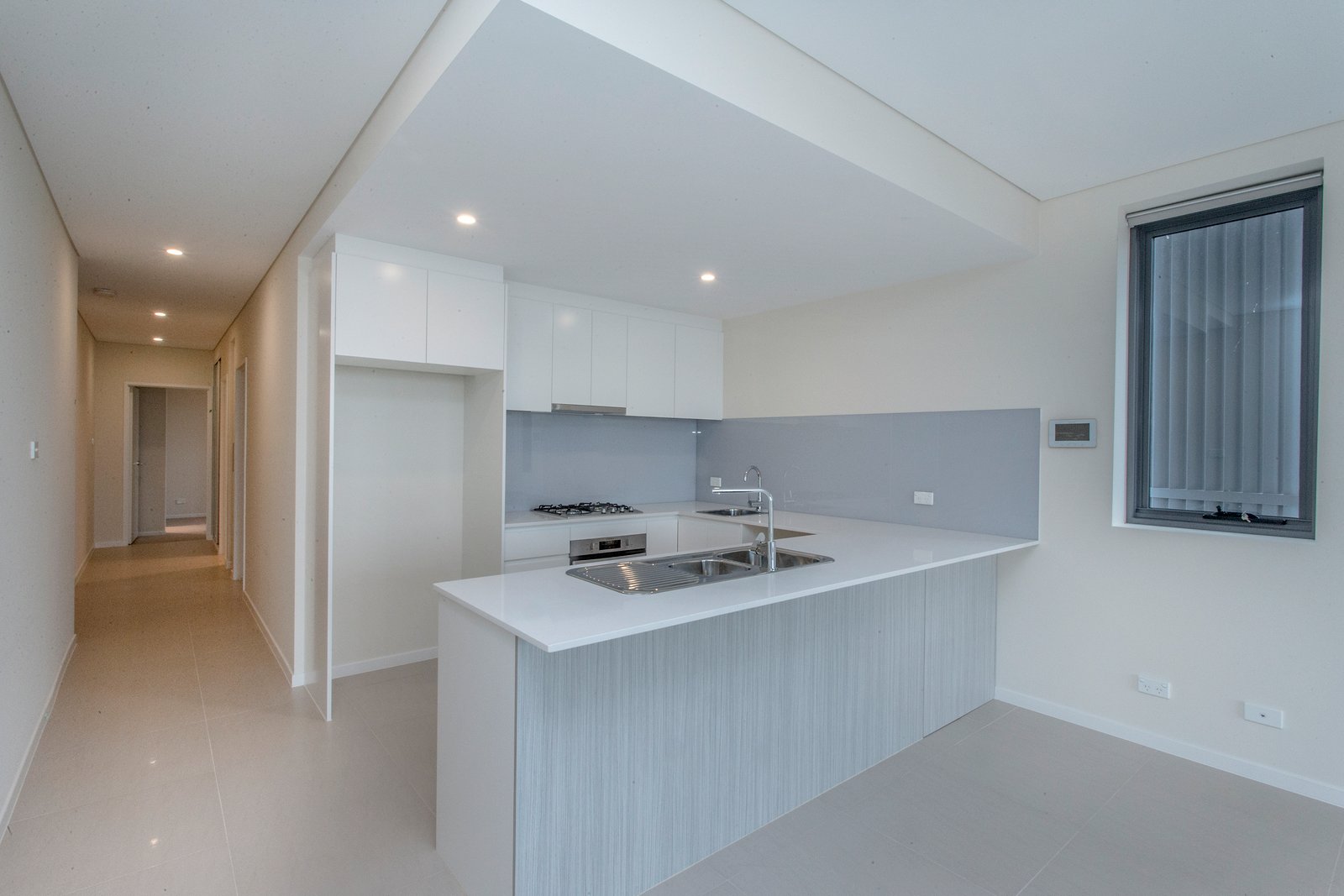 14/206-212 Great Western Highway KINGSWOOD 2