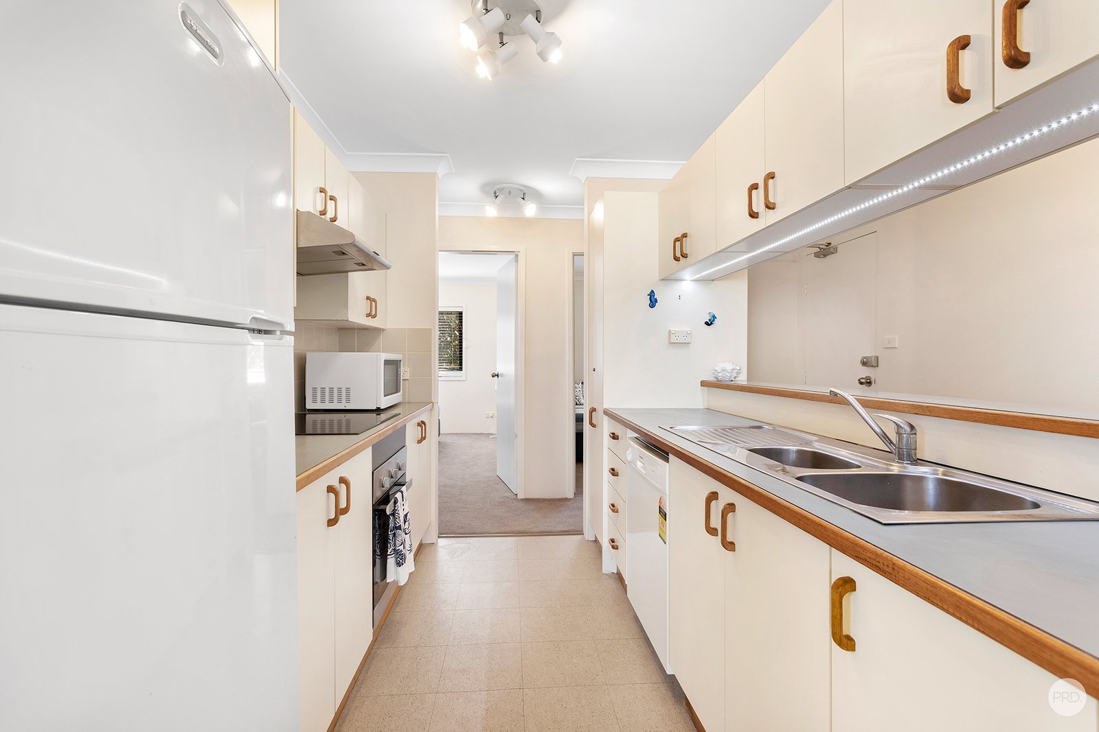 14/21 Dowling Street NELSON BAY 10