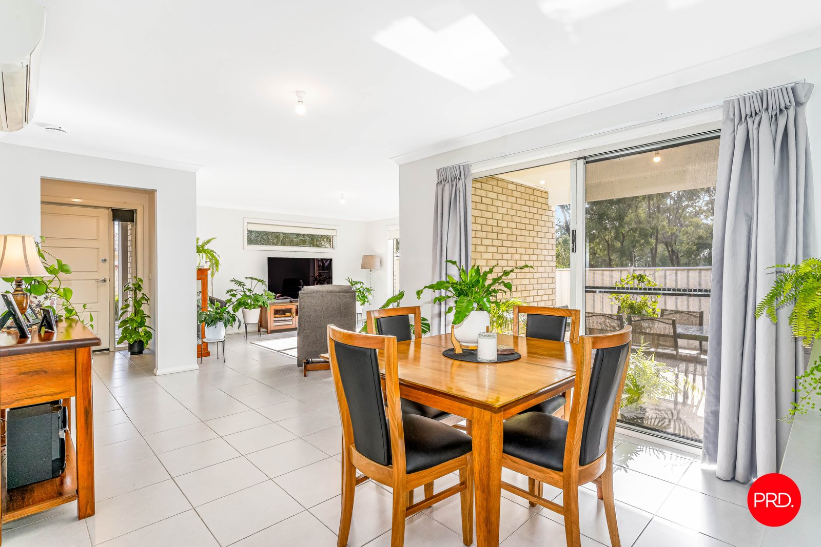14/21 Heinz Street WHITE HILLS 5