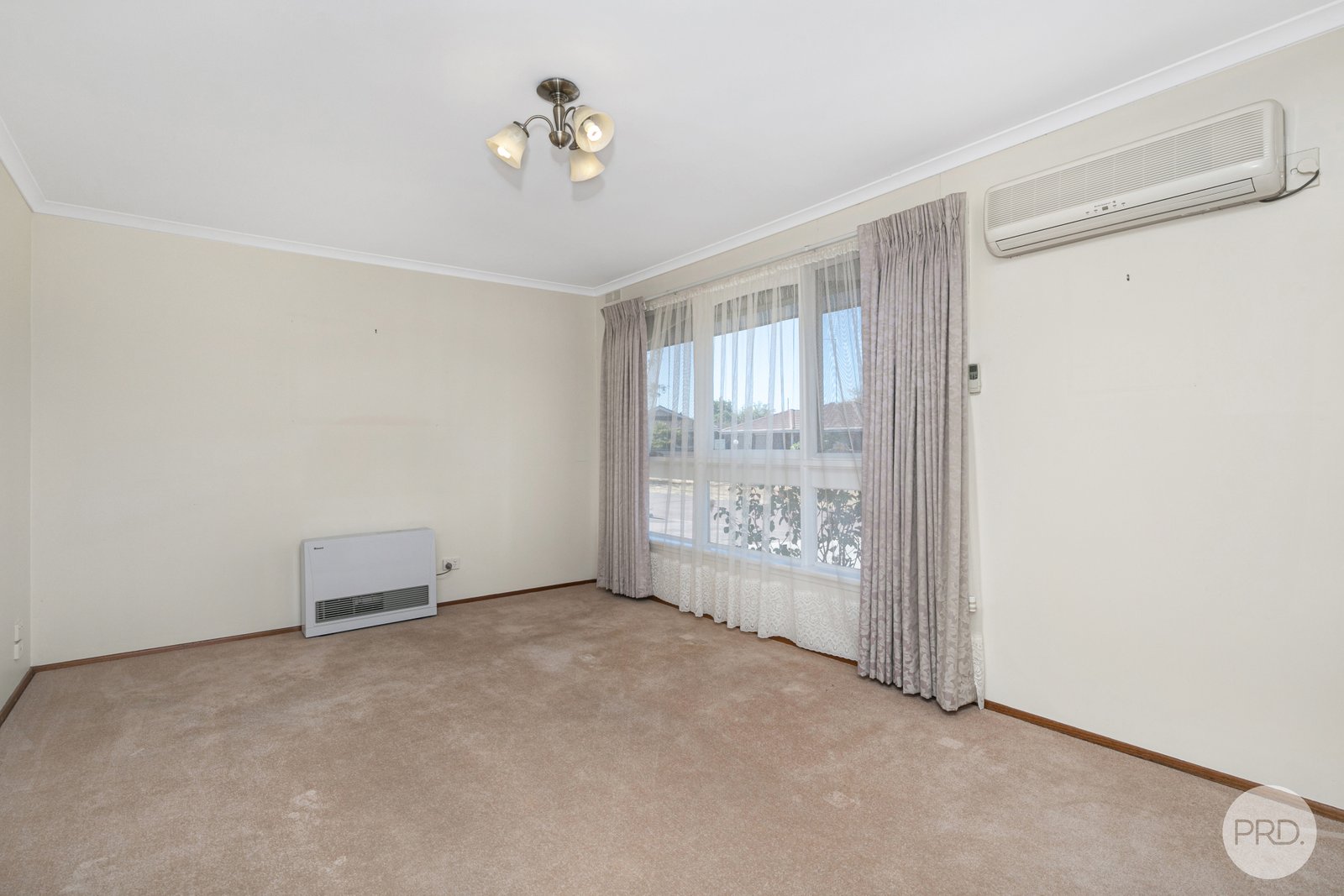 14/216 Forest Street WENDOUREE 2