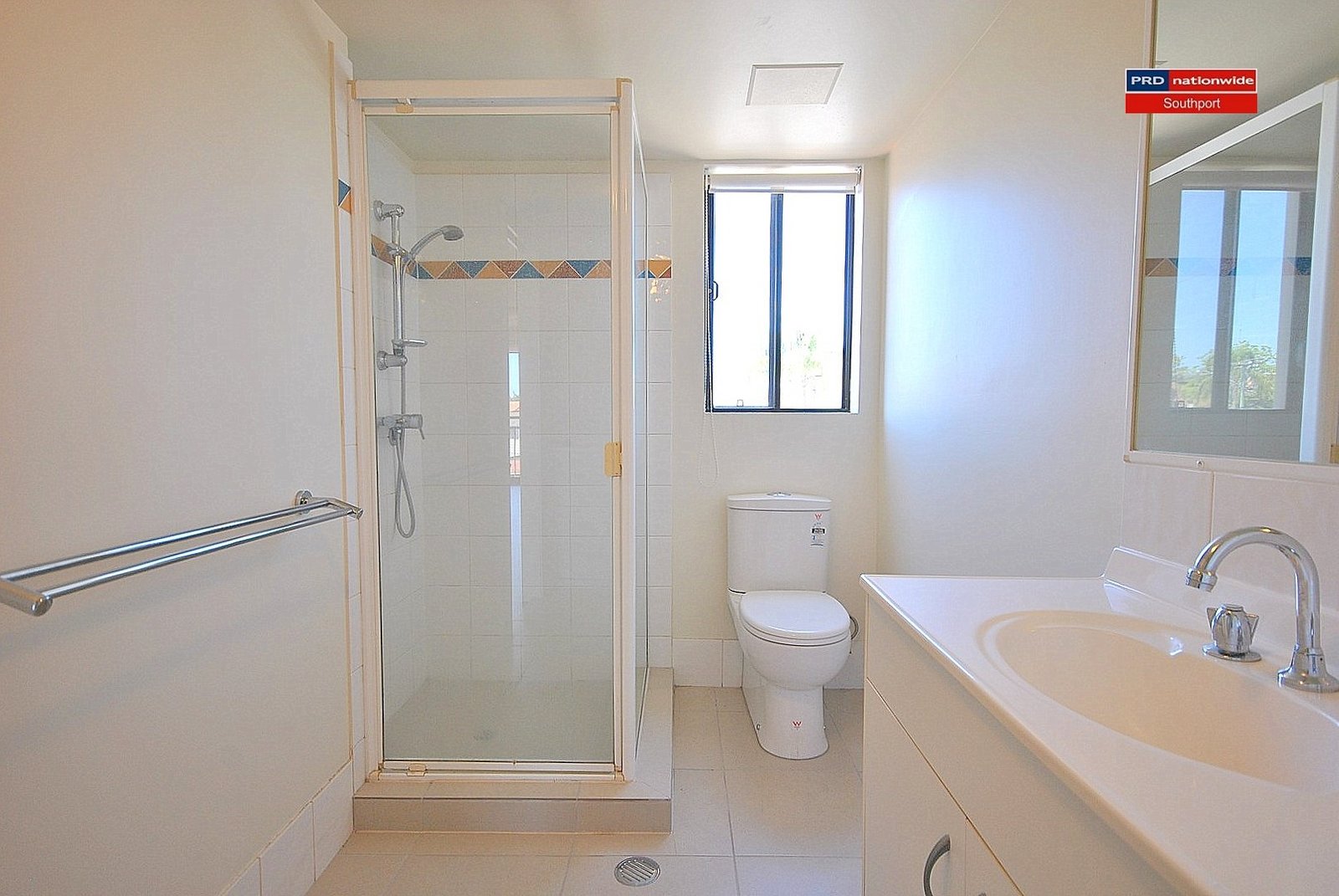 14/217 Scarborough Street SOUTHPORT 4