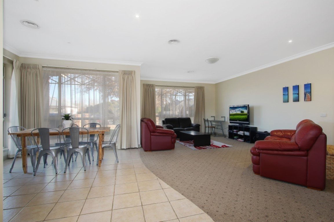 1/422 Buckingham Street NORTH ALBURY 2