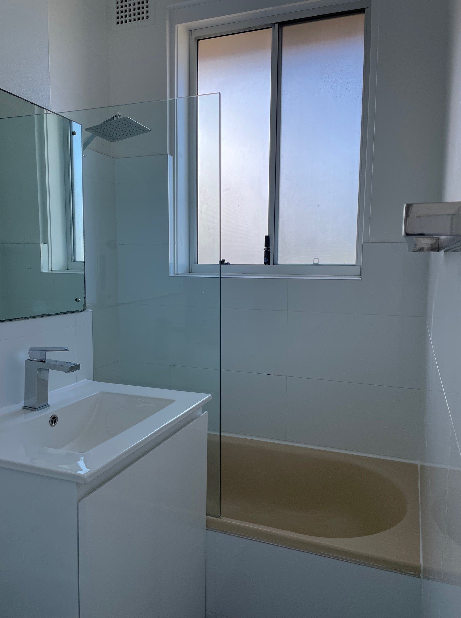 14/229 King Georges Road ROSELANDS 9