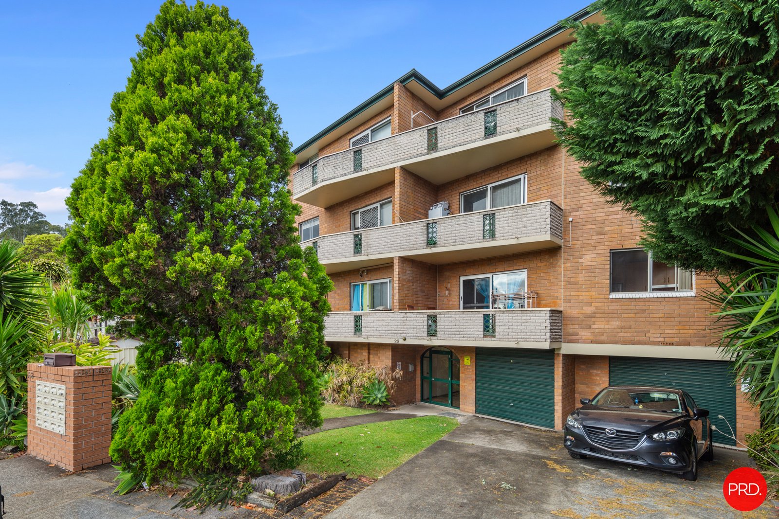 14/23 Willison Road CARLTON 8