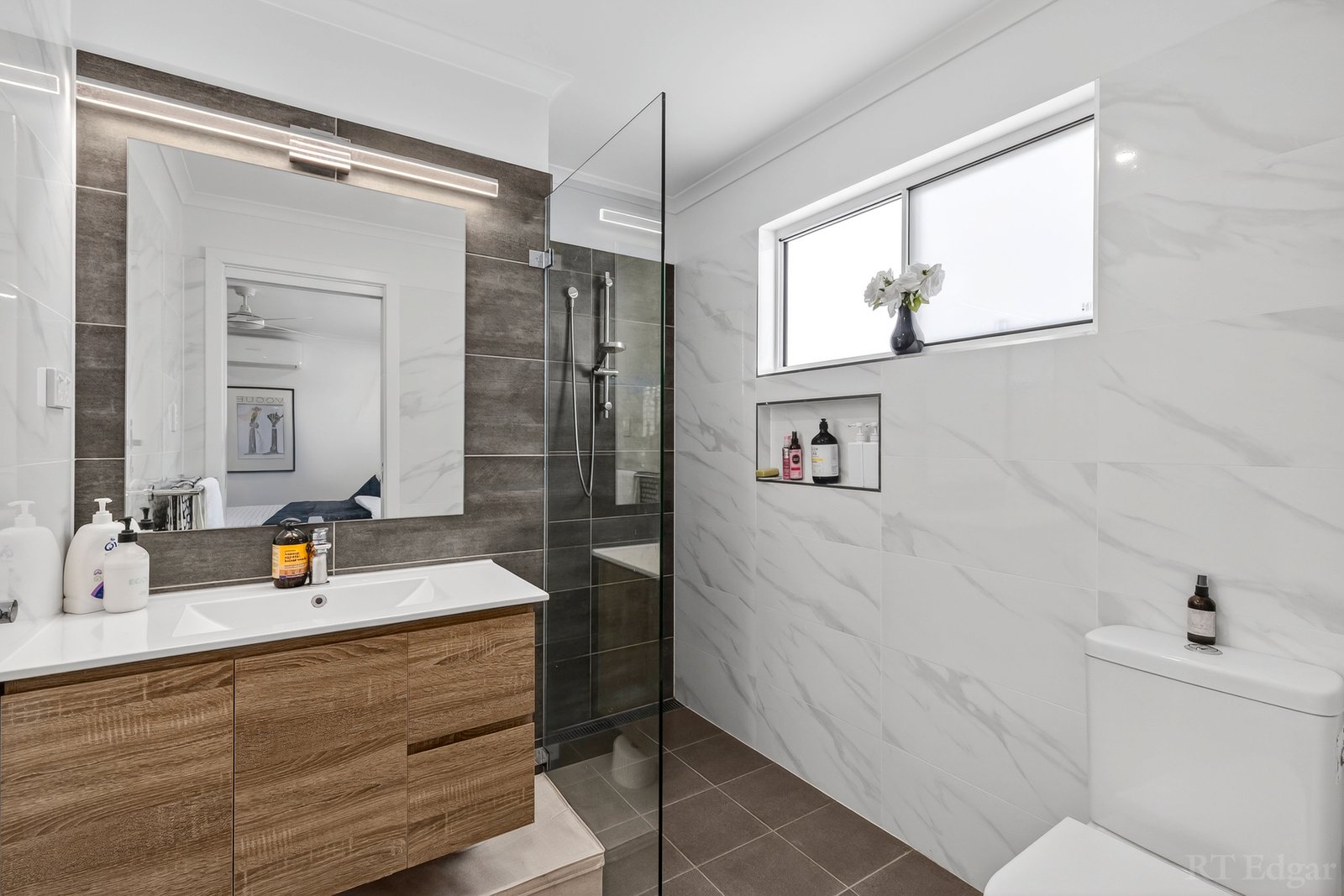 Real Estate and Property in 142/300 Clifton Avenue, Leopold, VIC