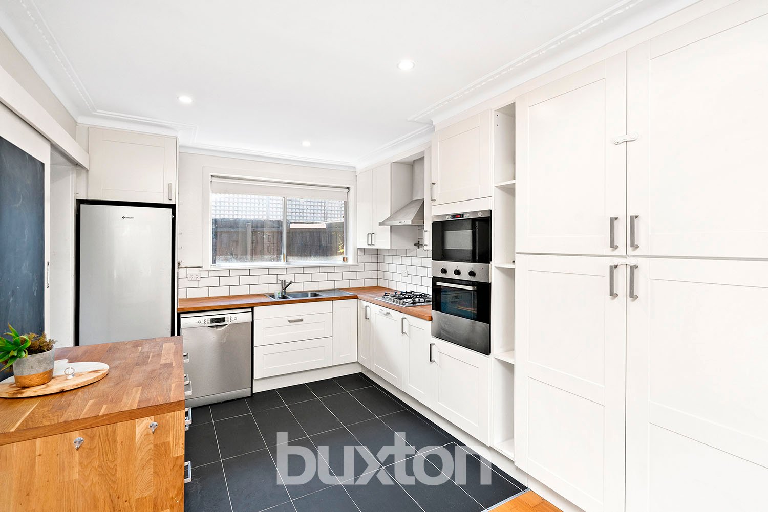 Gallery: 14/237 Thomas Street