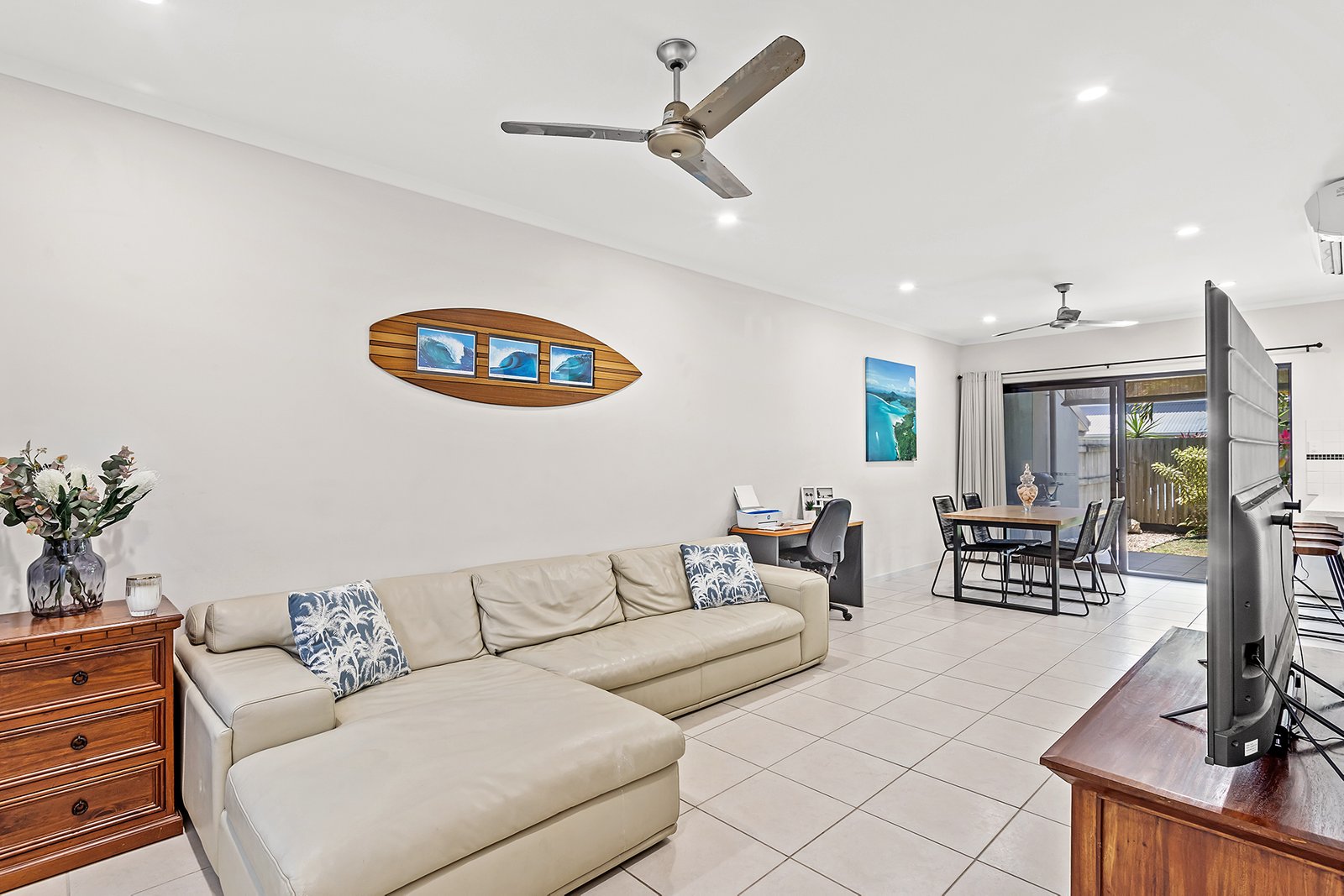 14/25 Abell Road CANNONVALE 2