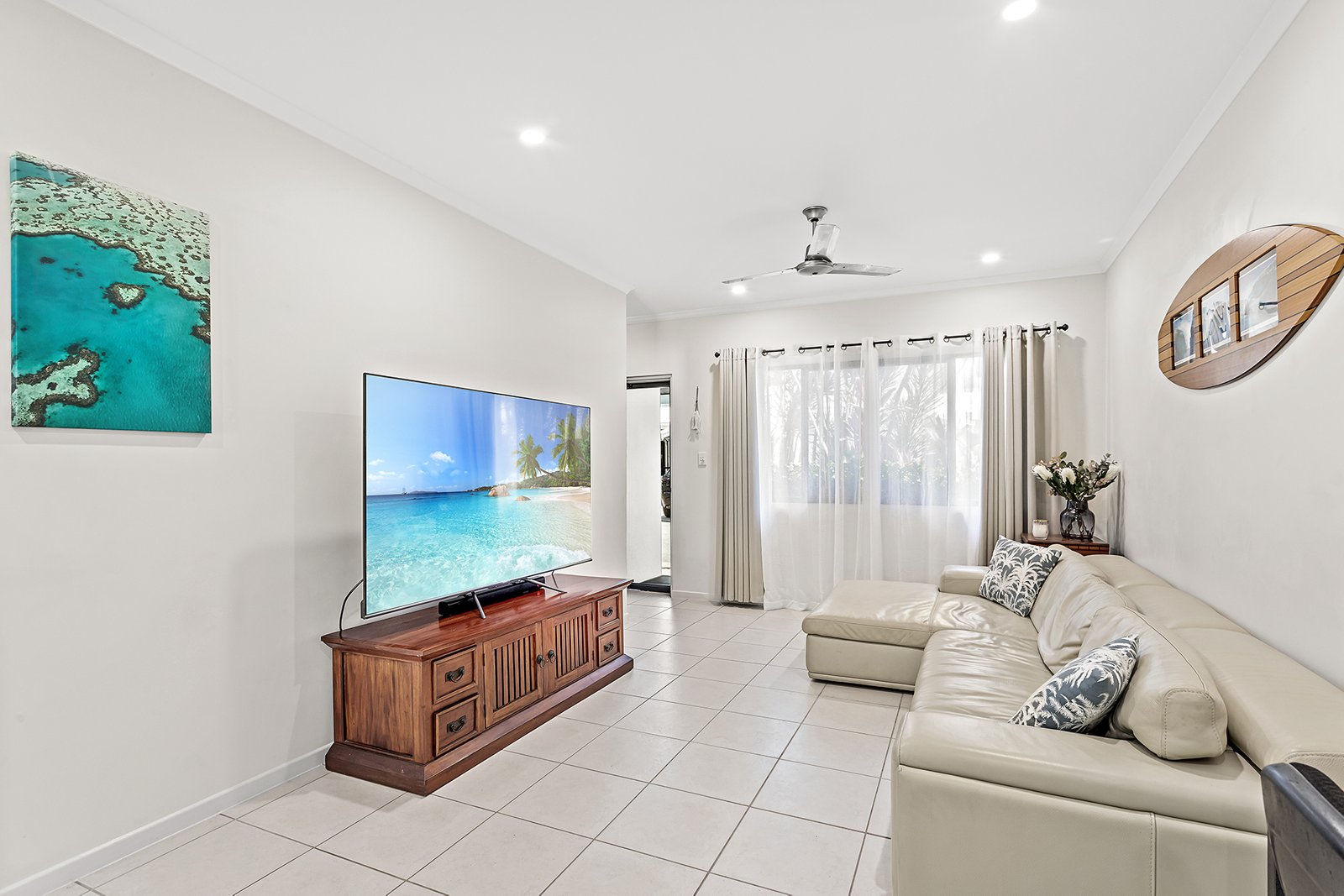 14/25 Abell Road CANNONVALE 3