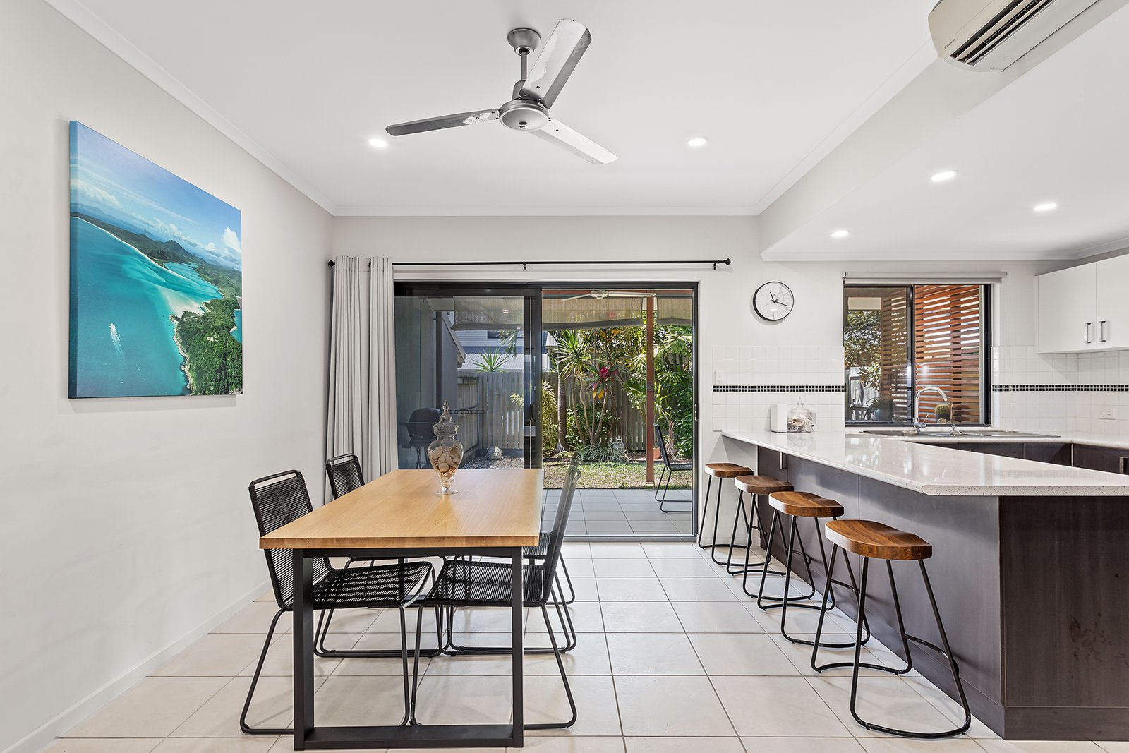 14/25 Abell Road CANNONVALE 4