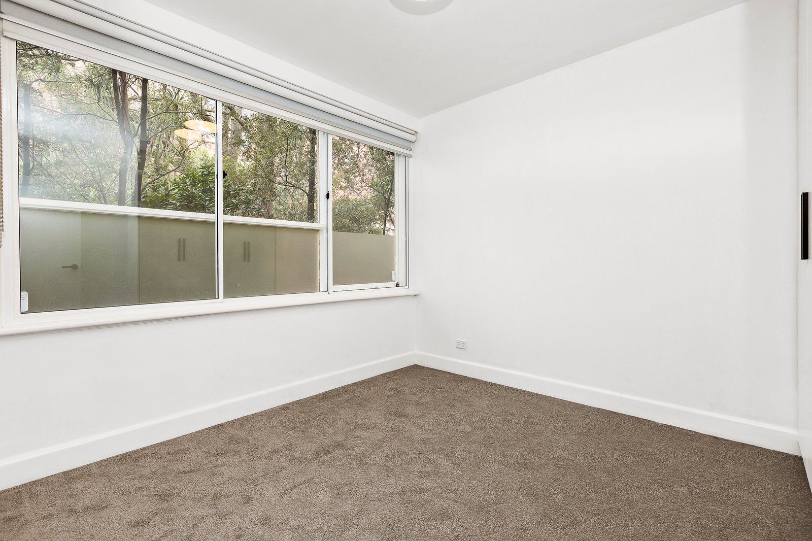 Real Estate and Property in 1/425 Toorak Road , Toorak, VIC