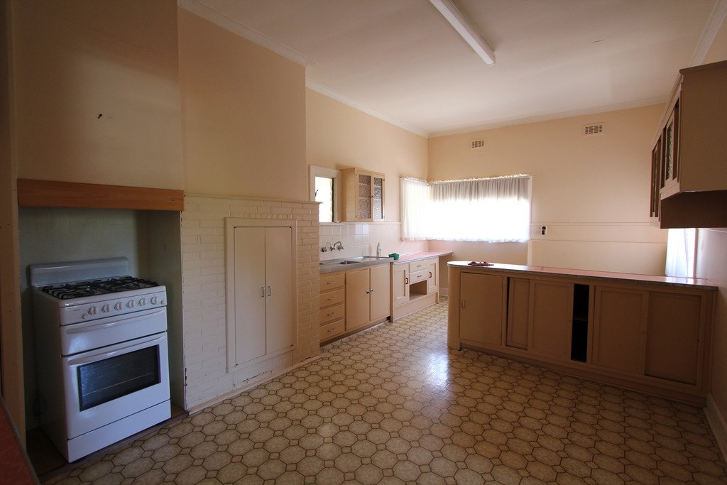 1426 Gregory Street LAKE WENDOUREE 2