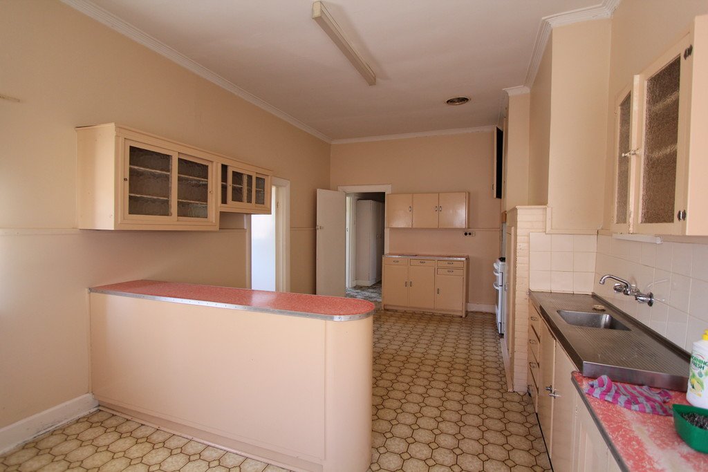 1426 Gregory Street LAKE WENDOUREE 3