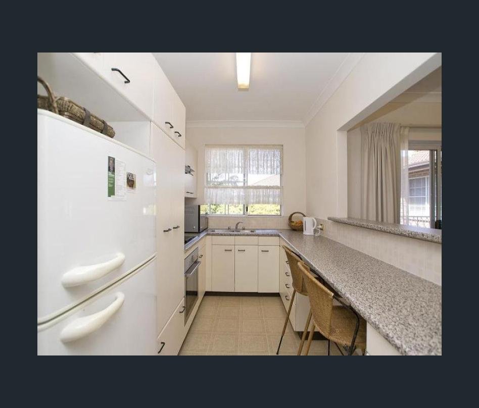 14/26 Hampton Court Road CARLTON 3