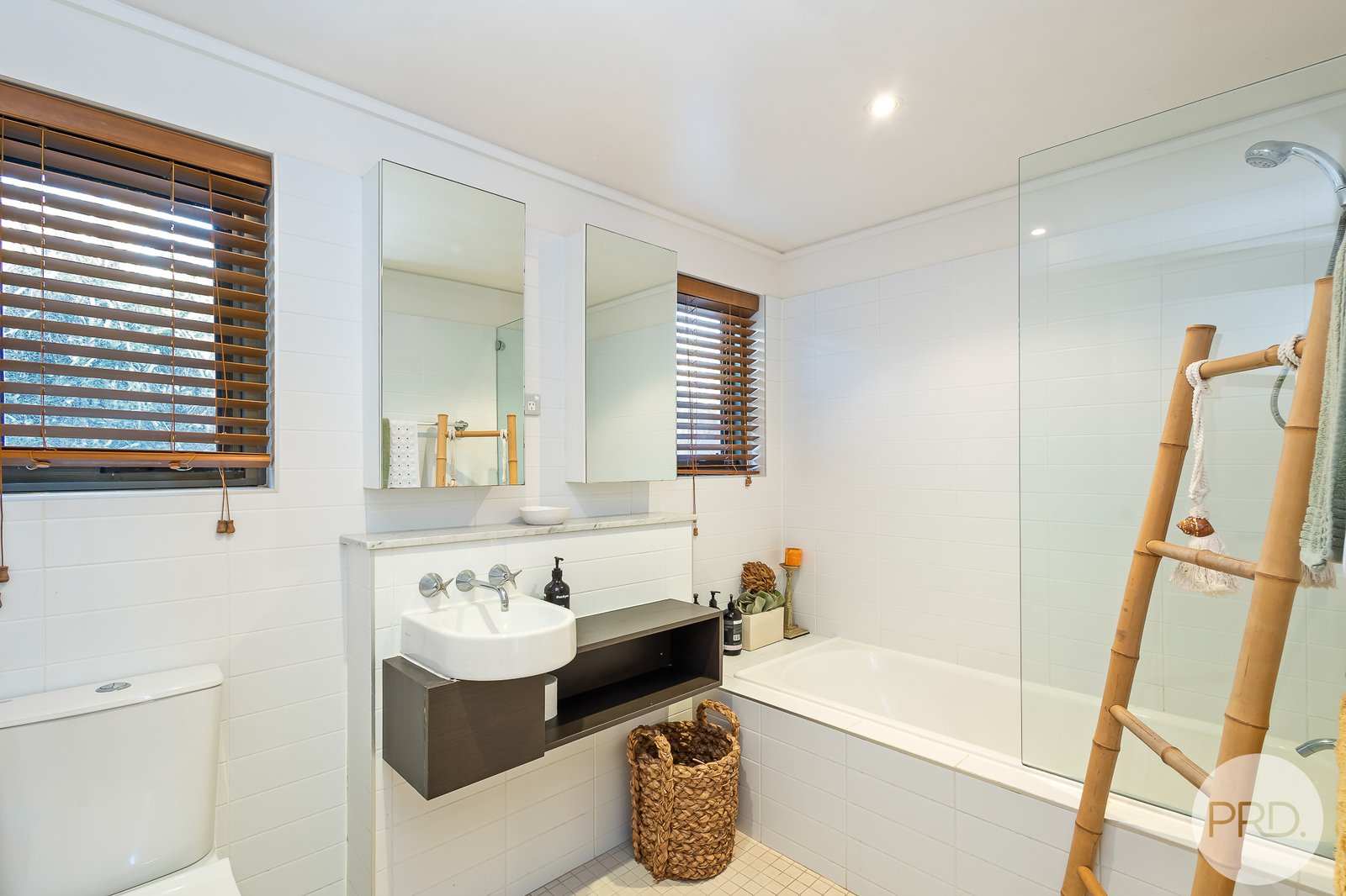 14/26 One Mile Close BOAT HARBOUR 19