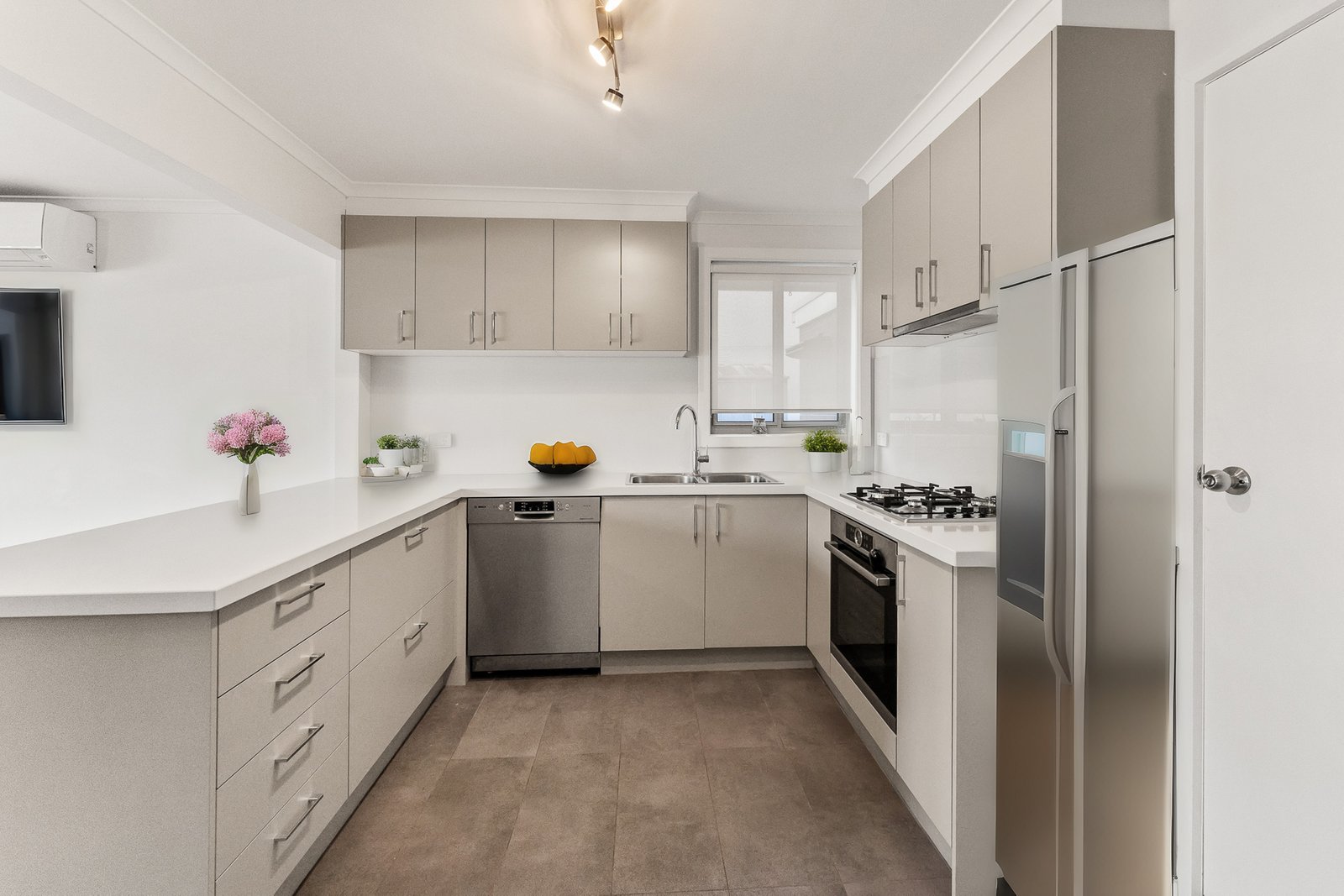 Gallery: 1/427 Highett Road