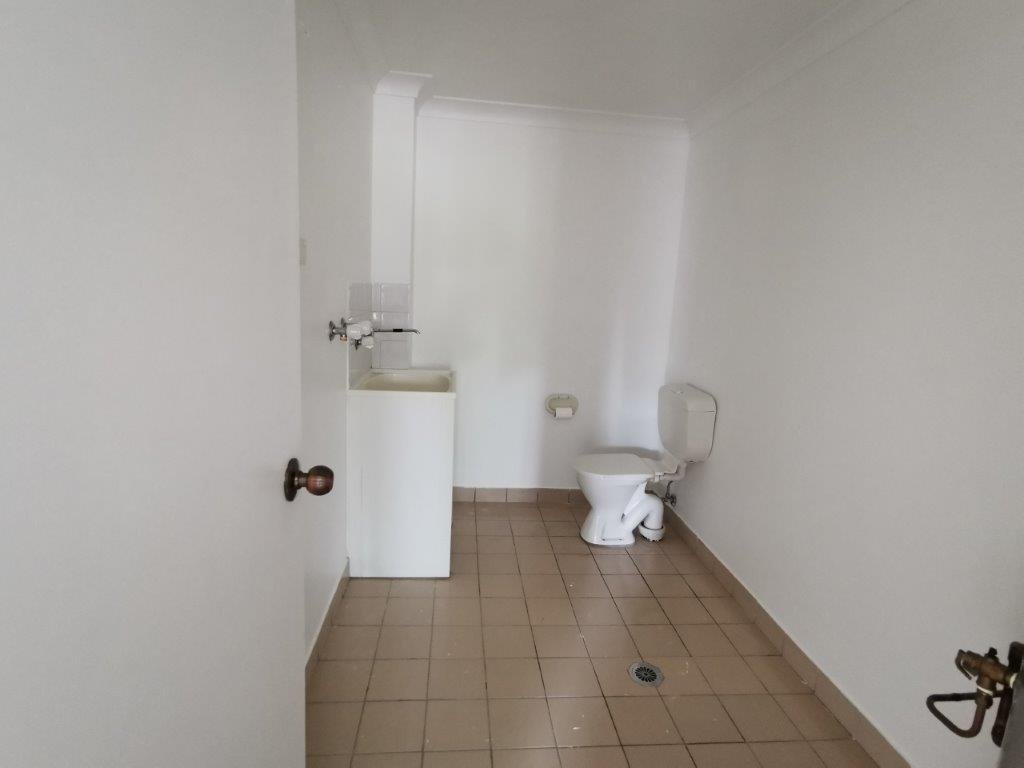 14/28 De Witt Street BANKSTOWN 8