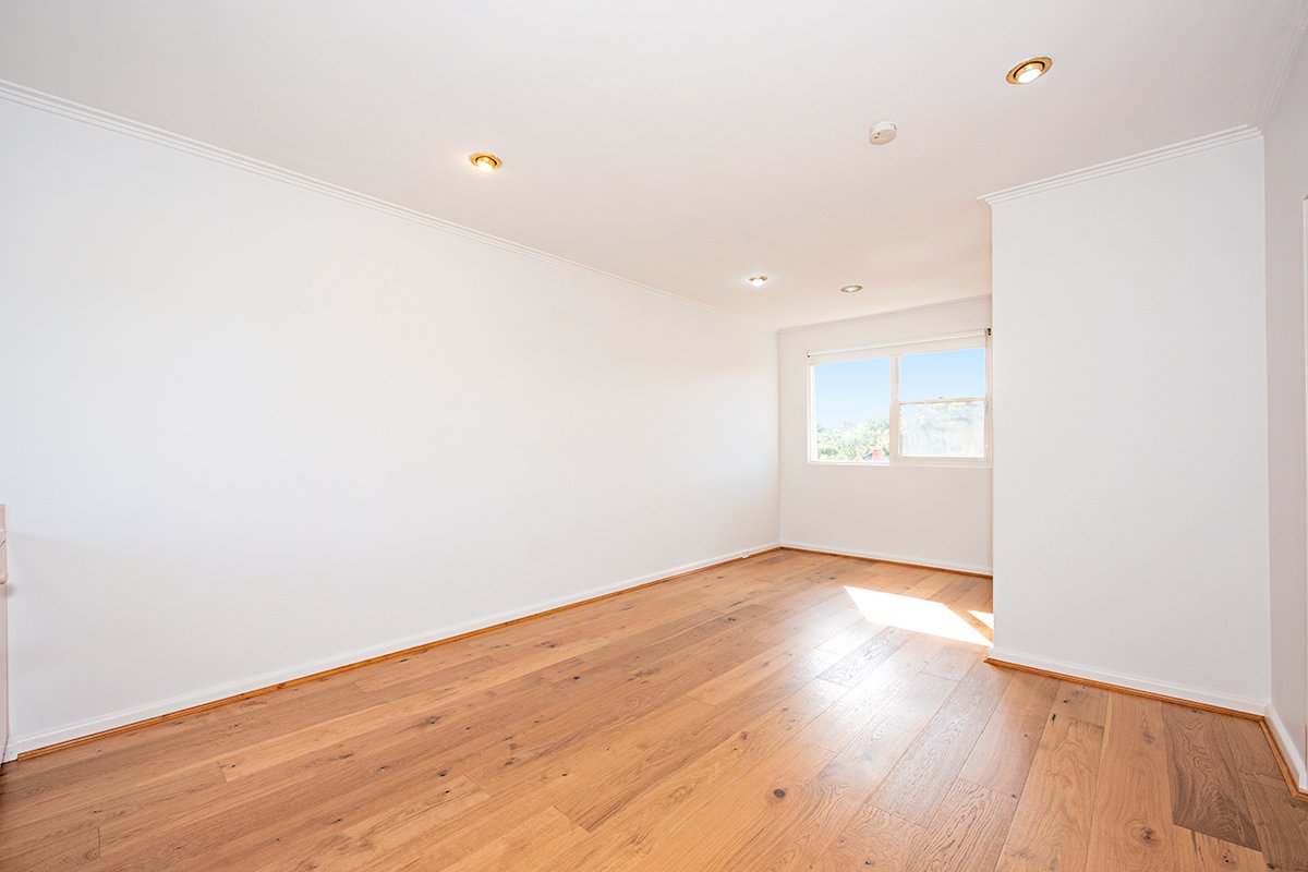Gallery: 14/282 Riversdale Road