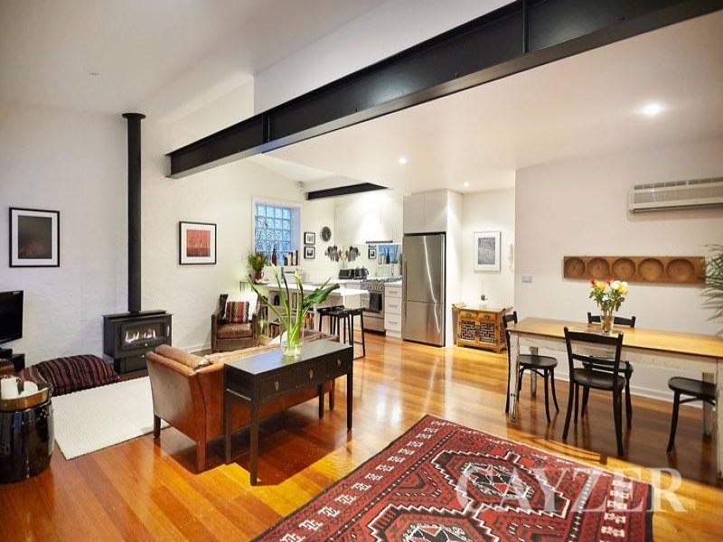 Gallery: 14/287 Bank Street