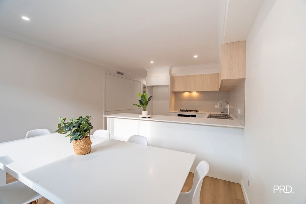 143-145 Stafford Street PENRITH 6
