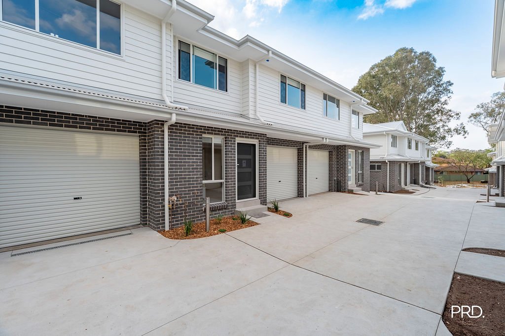 143-145 Stafford Street PENRITH 22