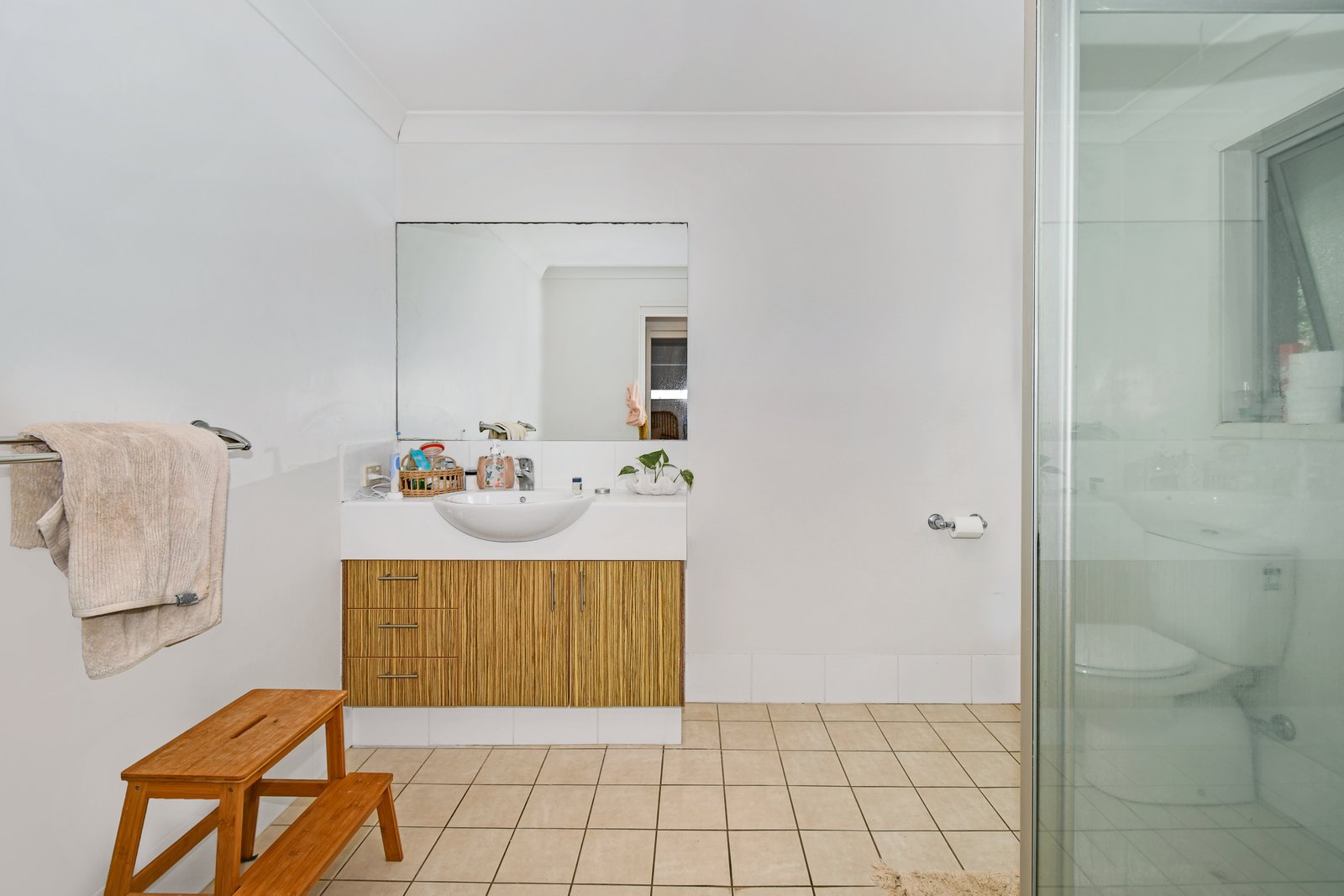 14/3-15 Lennox Circuit POTTSVILLE 9