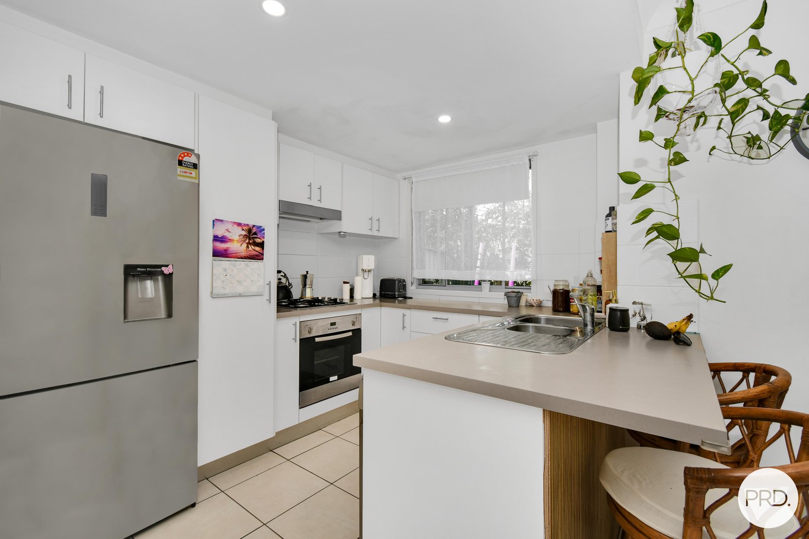 14/3-15 Lennox Circuit POTTSVILLE 4
