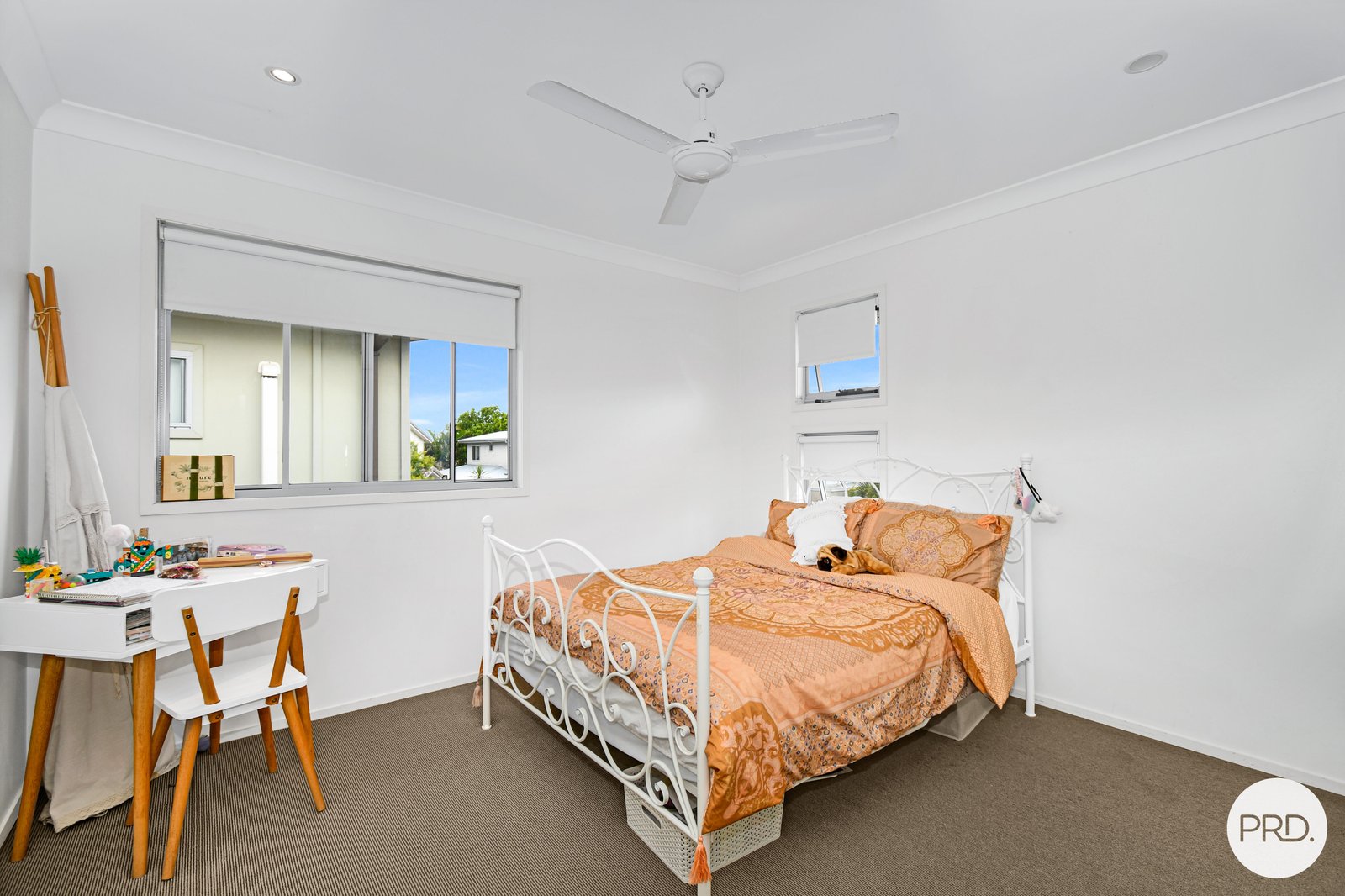 14/3-15 Lennox Circuit POTTSVILLE 6