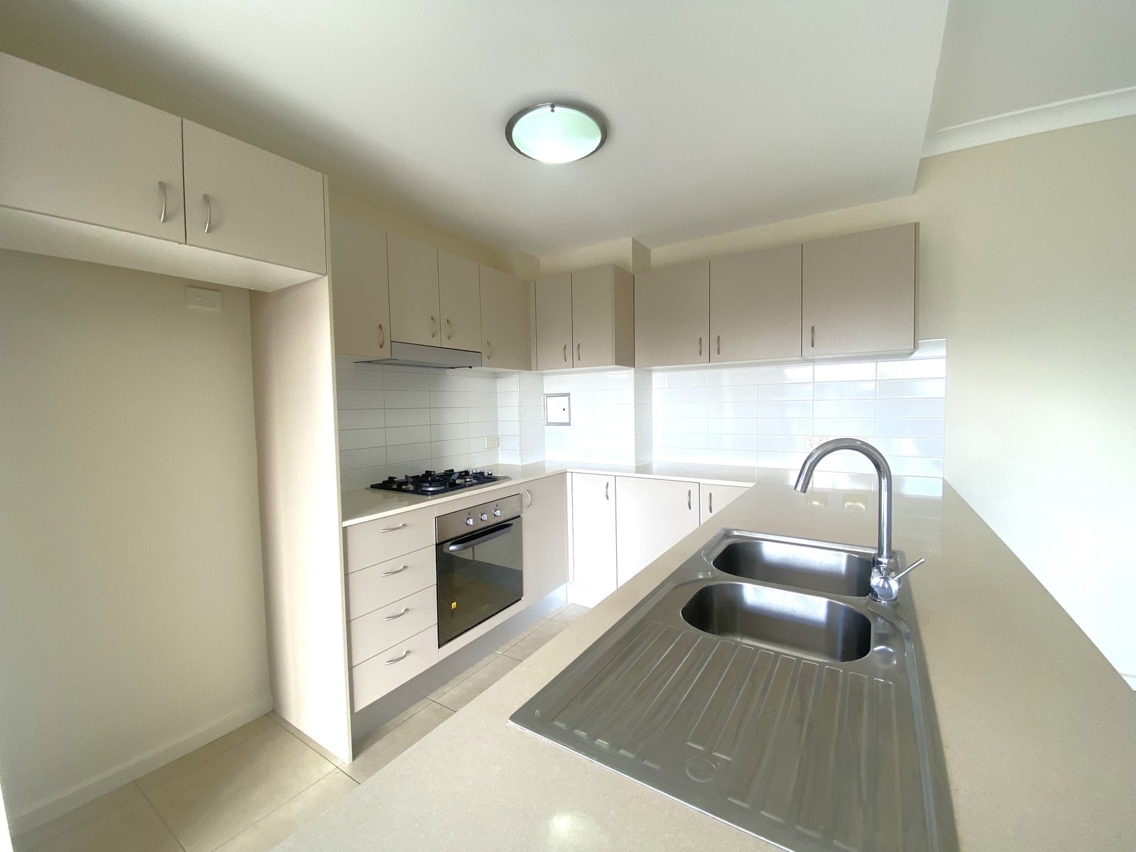 14/3-5 Goulburn Street WARWICK FARM 3