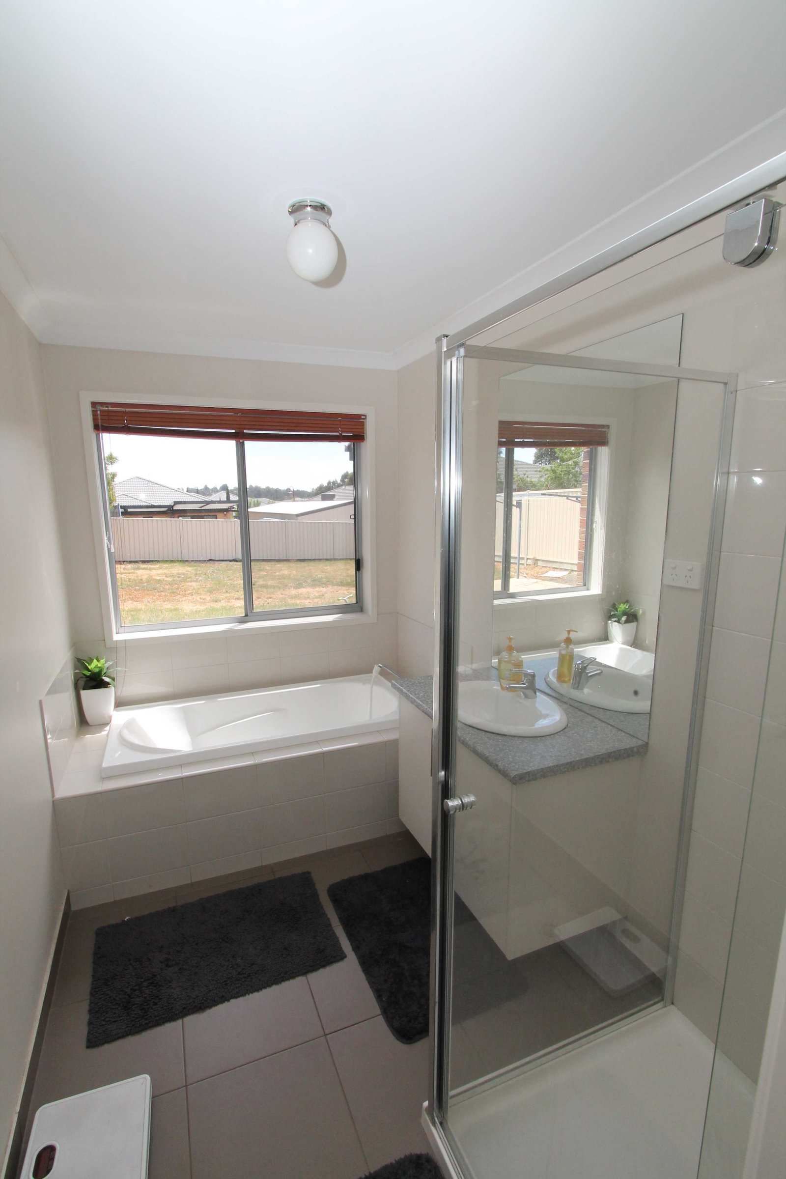 143 Canadian Lakes Blvde  CANADIAN 7