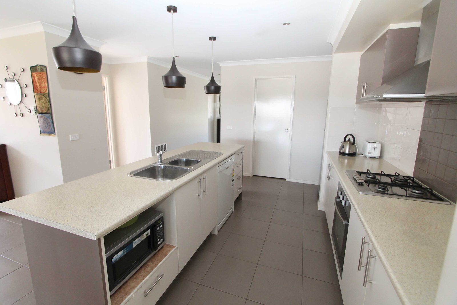 143 Canadian Lakes Blvde  CANADIAN 8