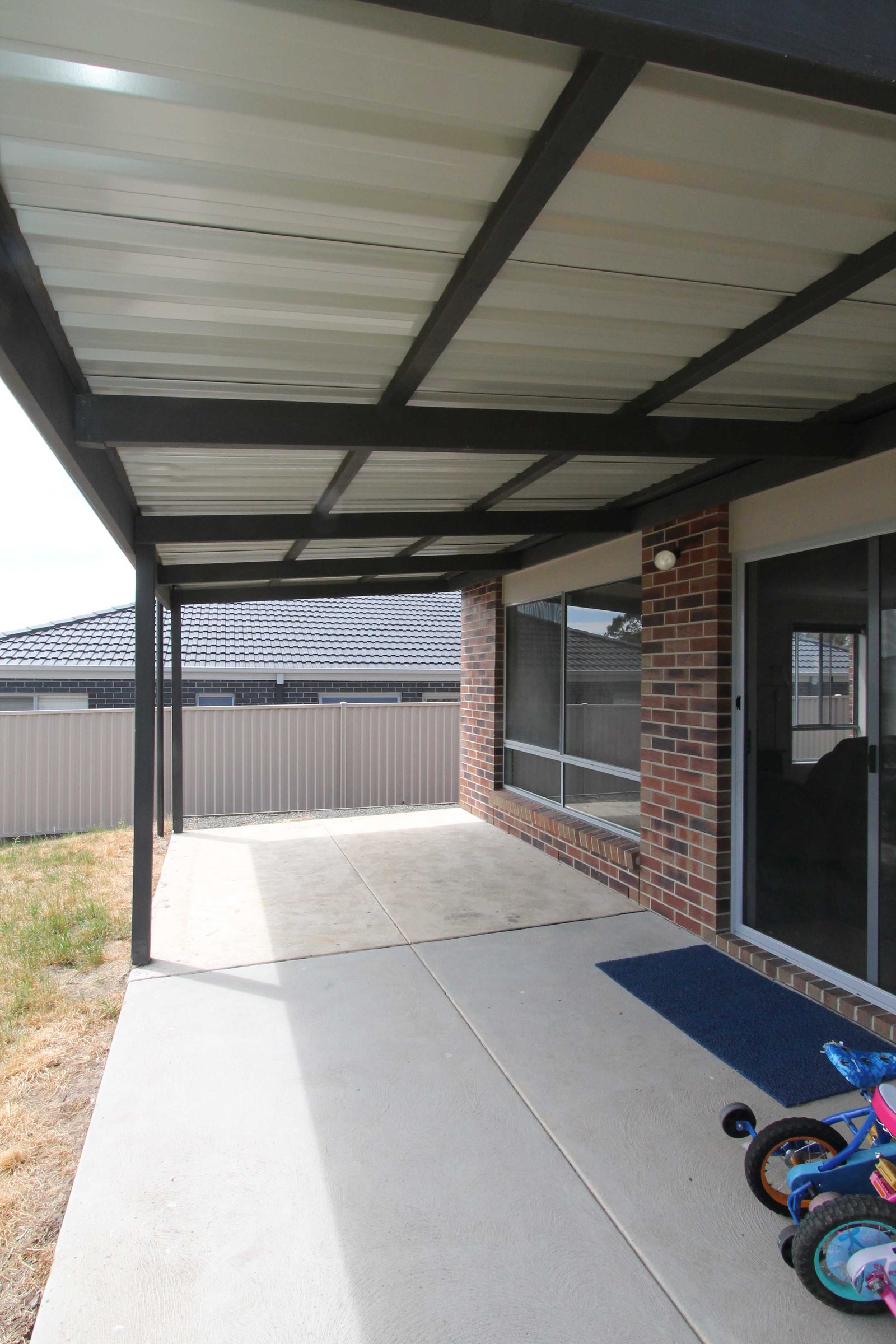 143 Canadian Lakes Blvde  CANADIAN 15