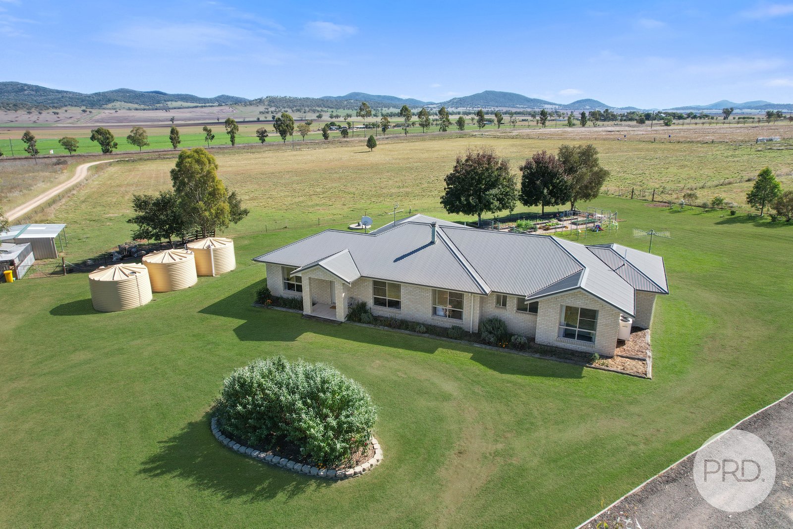 143 Deeks Road WERRIS CREEK 11
