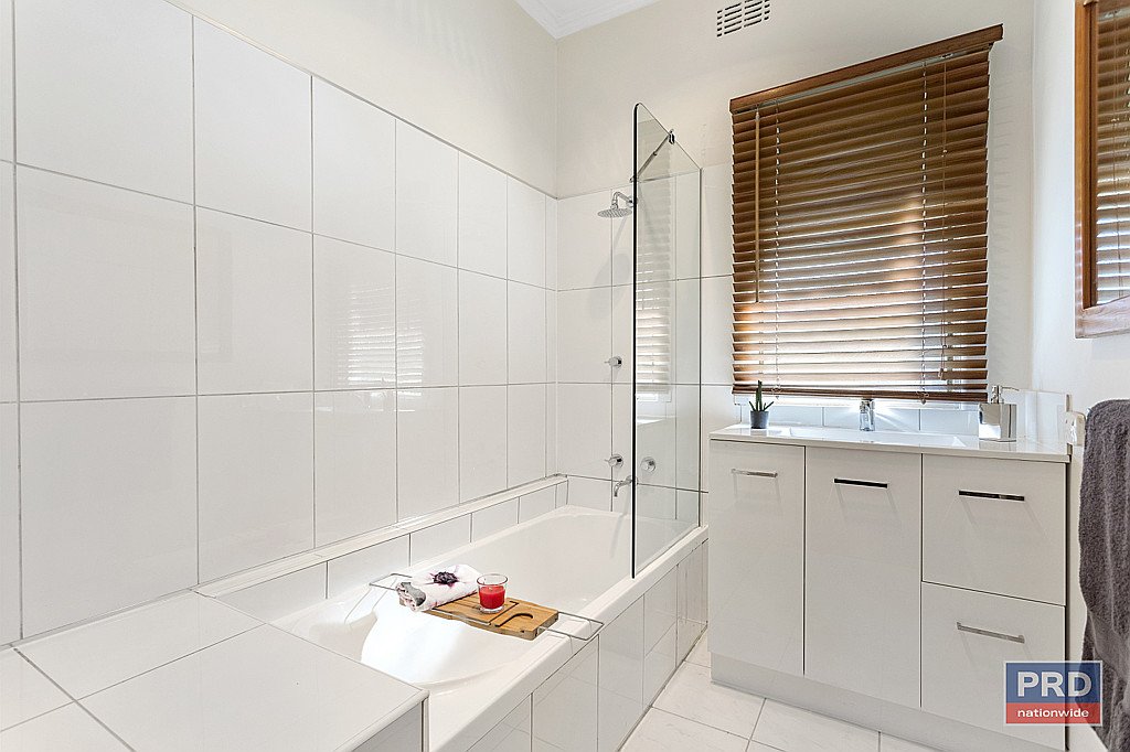 143 Eaglehawk Road LONG GULLY 13