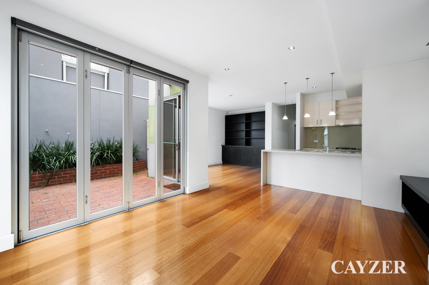 Gallery: 143 Esplanade West