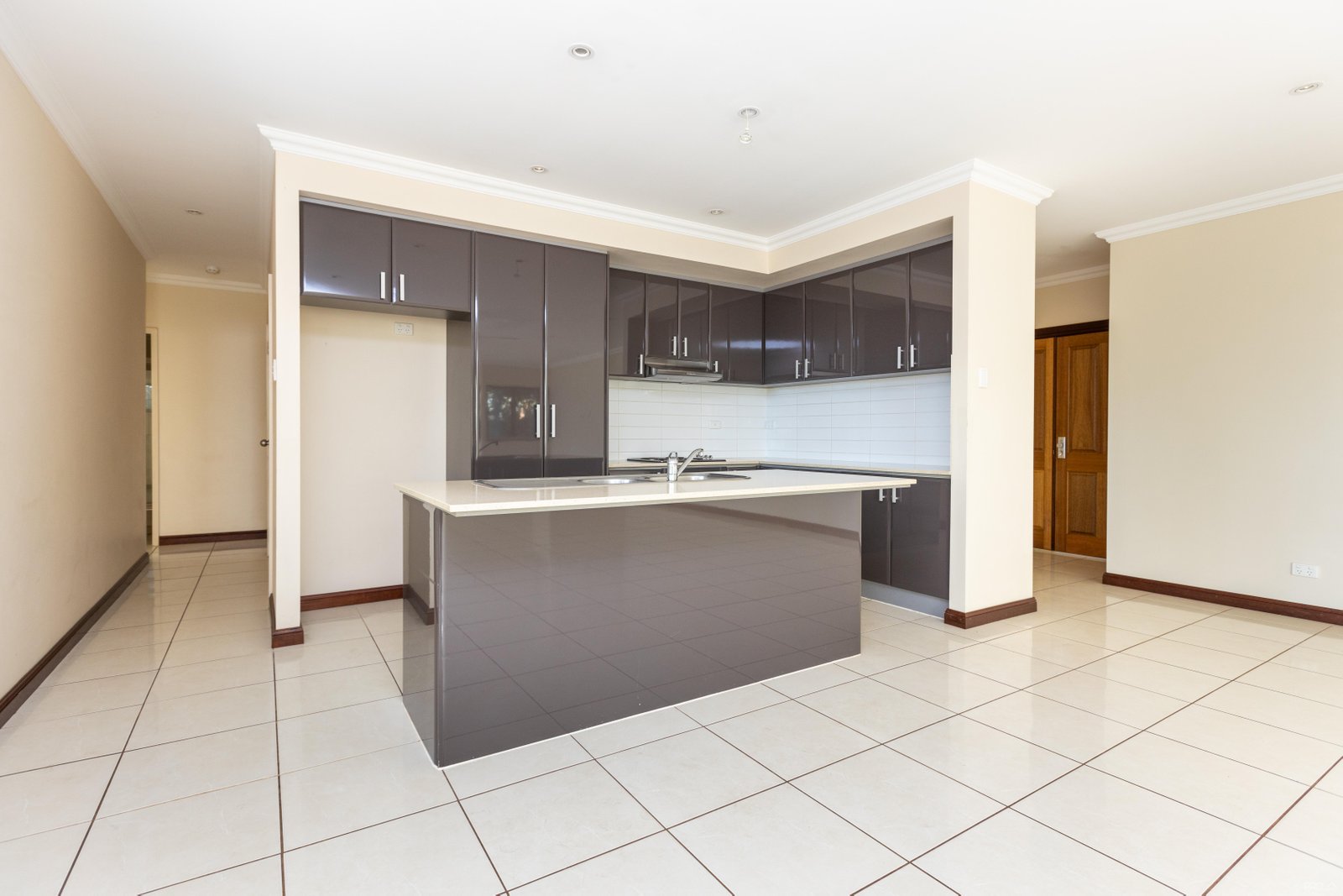 1/43 Frederick Street BROOME 6