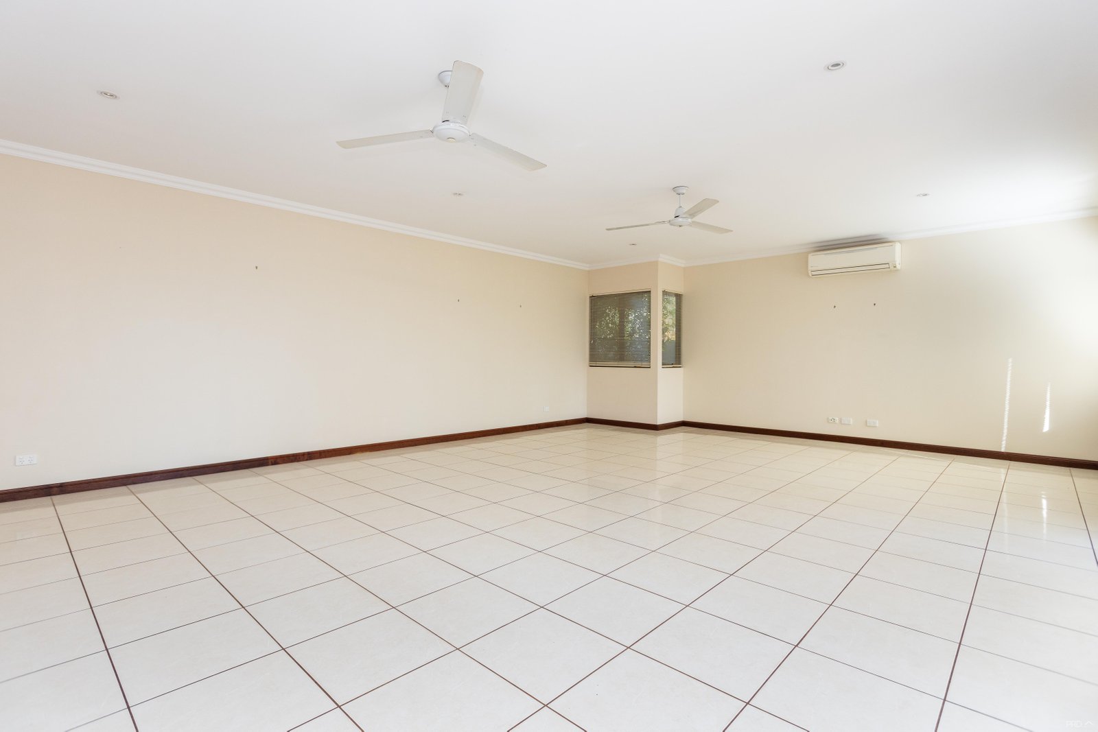 1/43 Frederick Street BROOME 13