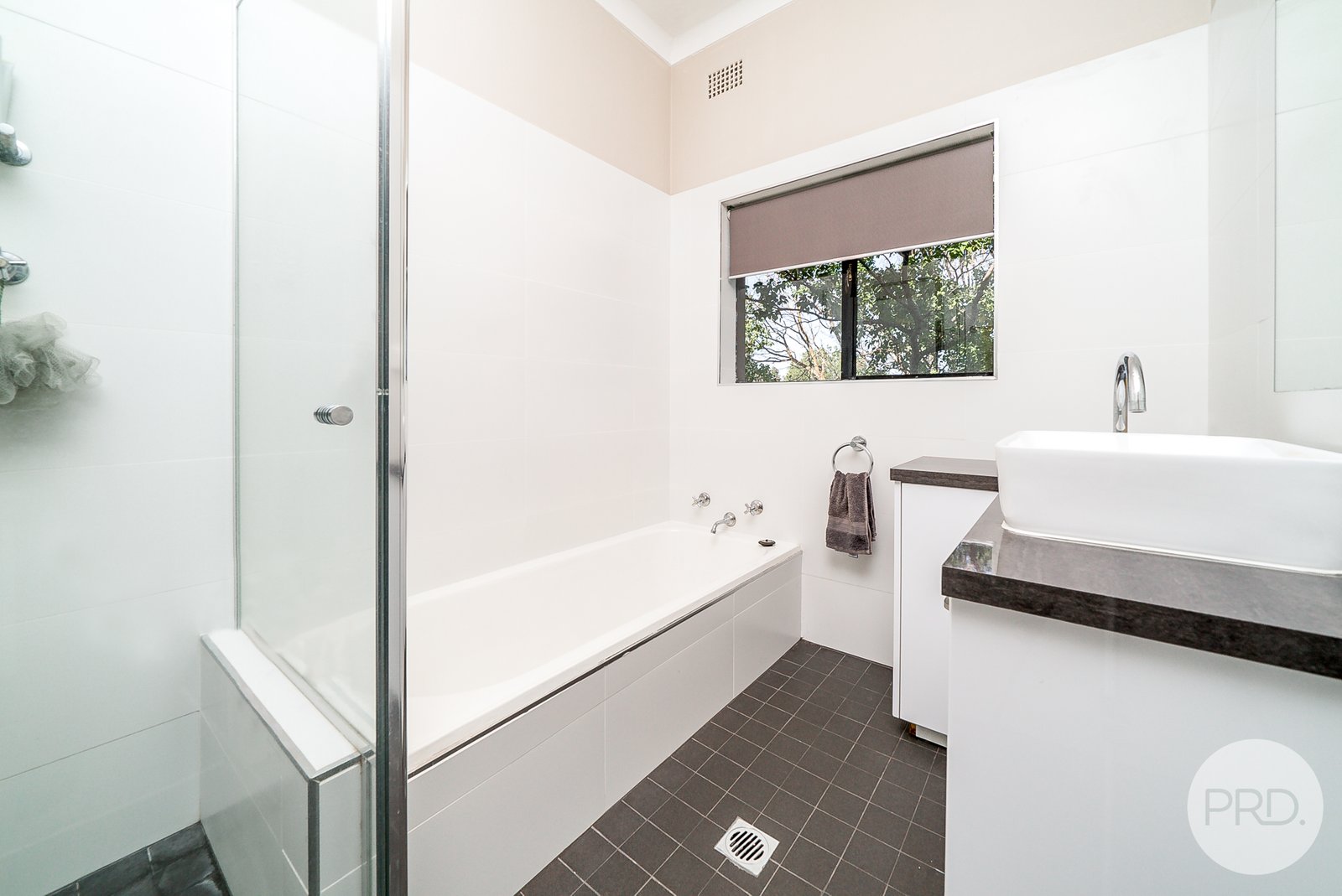 143 Hampden Avenue NORTH WAGGA WAGGA 14