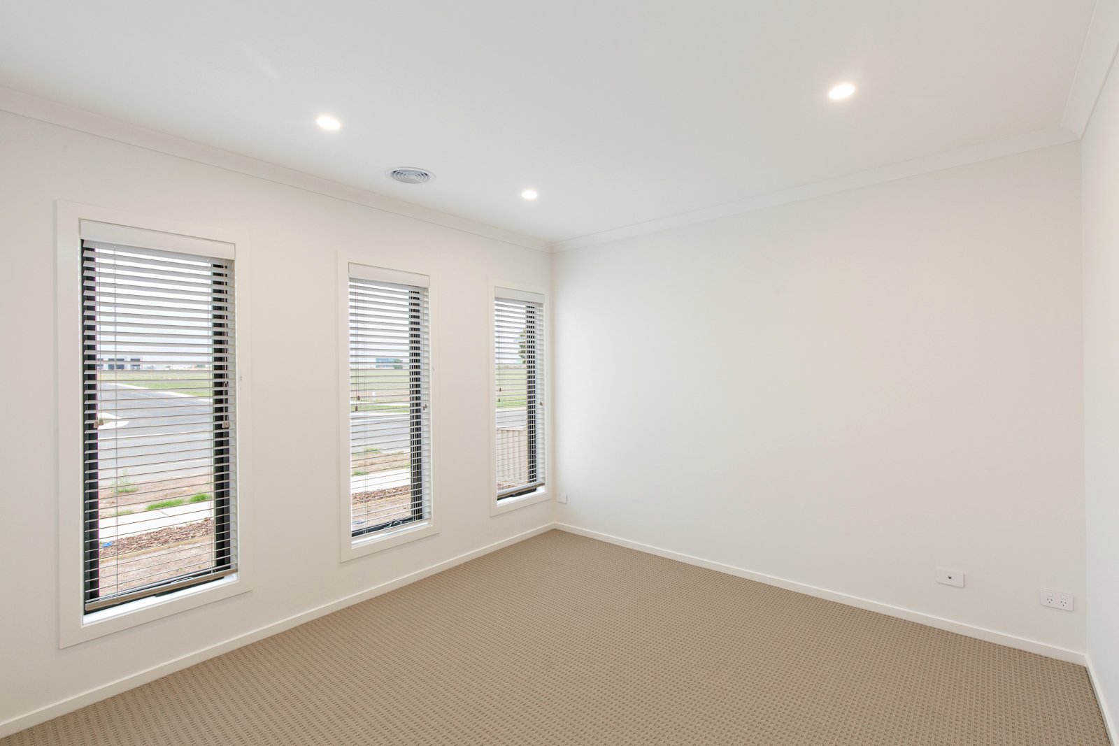 Gallery: 143 Majestic Way