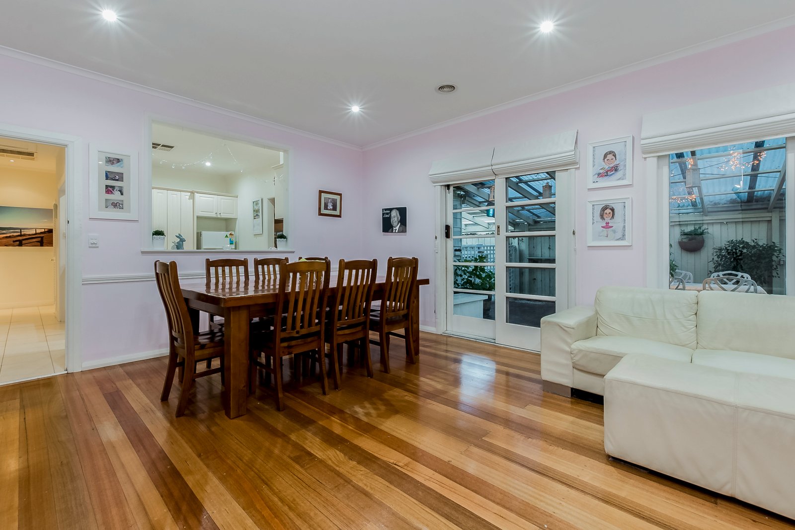 Gallery: 143 Roslyn Road