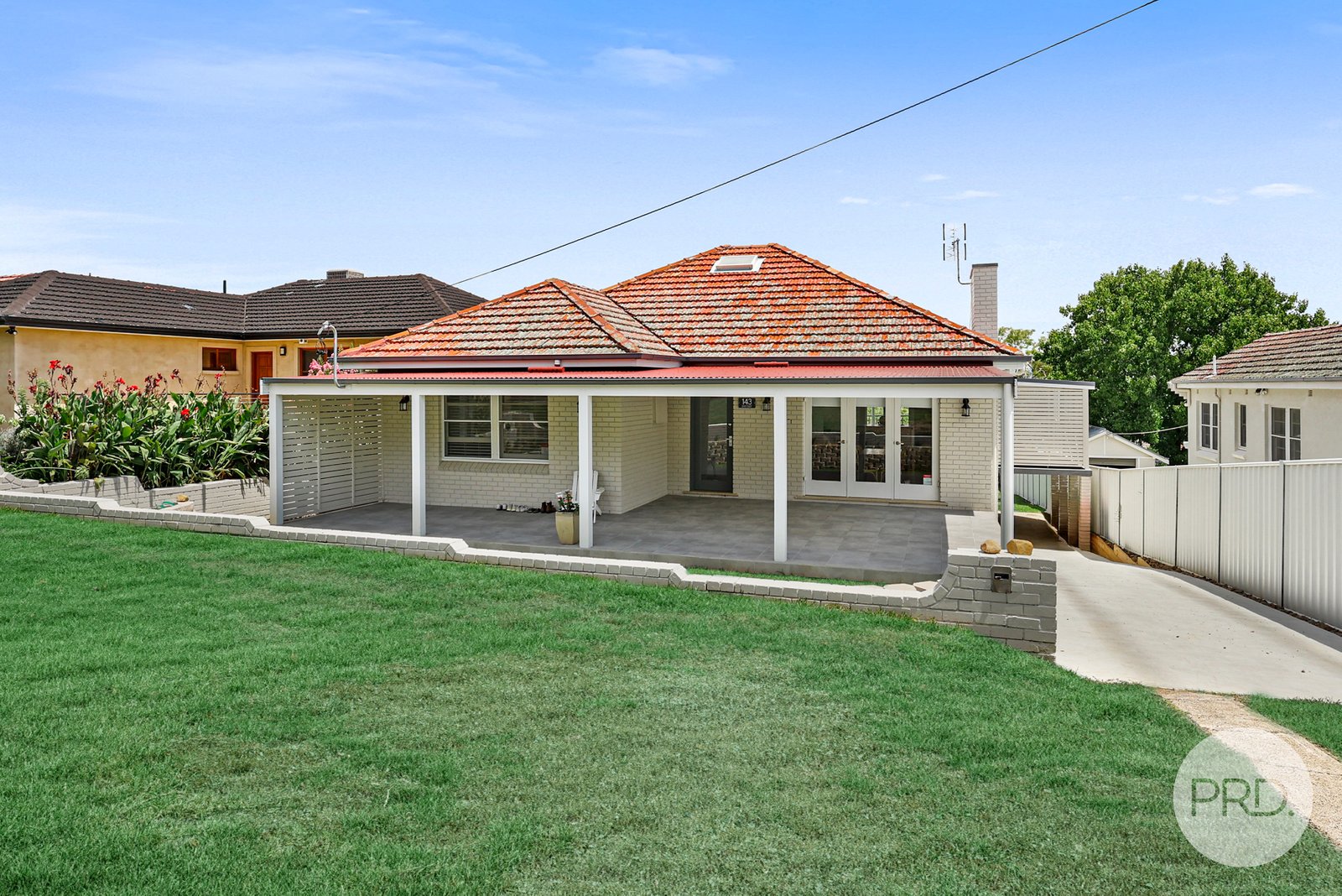 143 Upper Street TAMWORTH 1