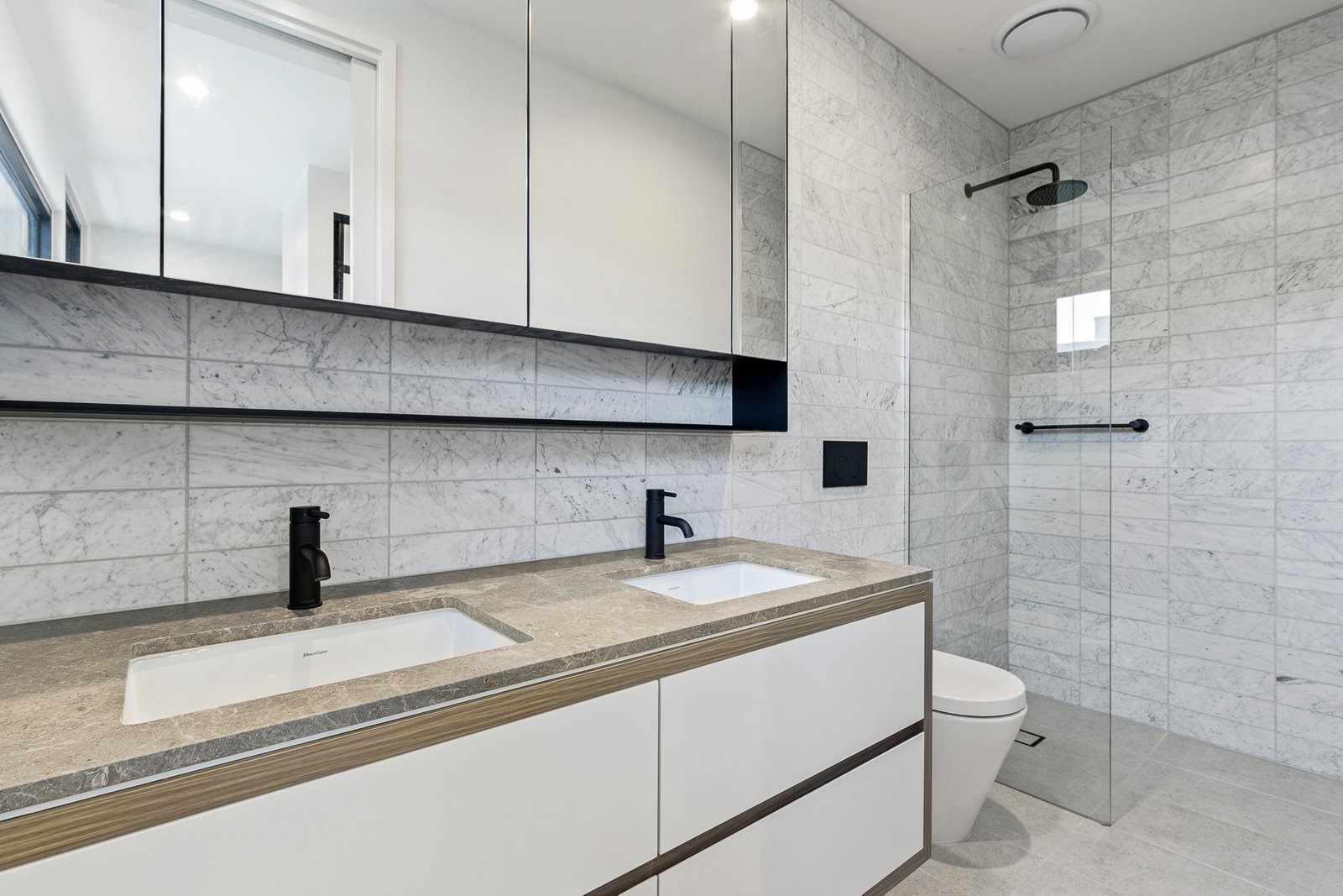 Gallery: 14/3 Wilks Street