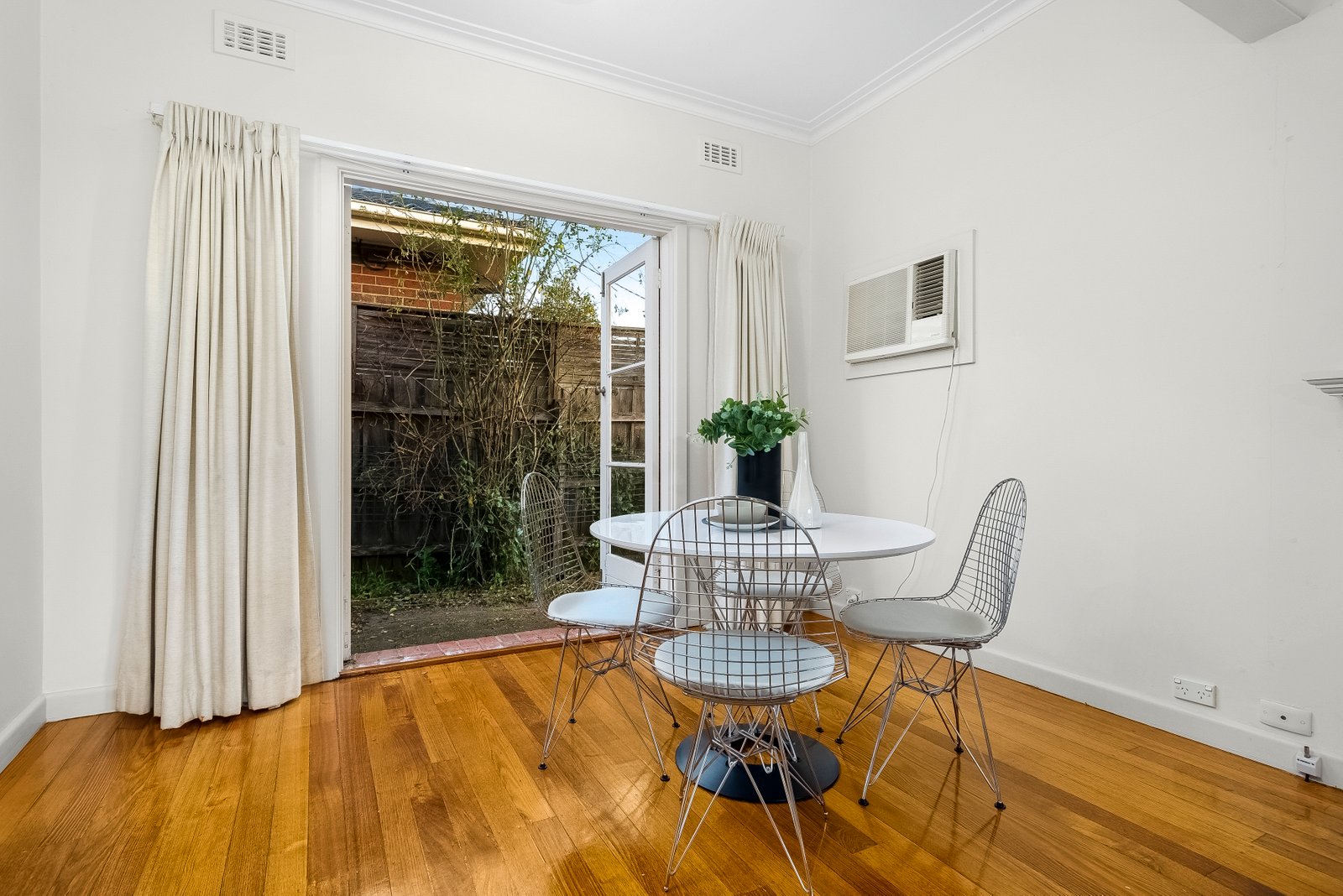 Gallery: 1/43 Windsor Avenue