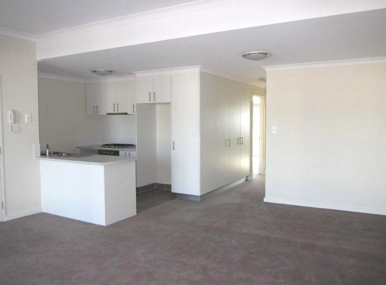 14/30 Malata Crescent SUCCESS 2