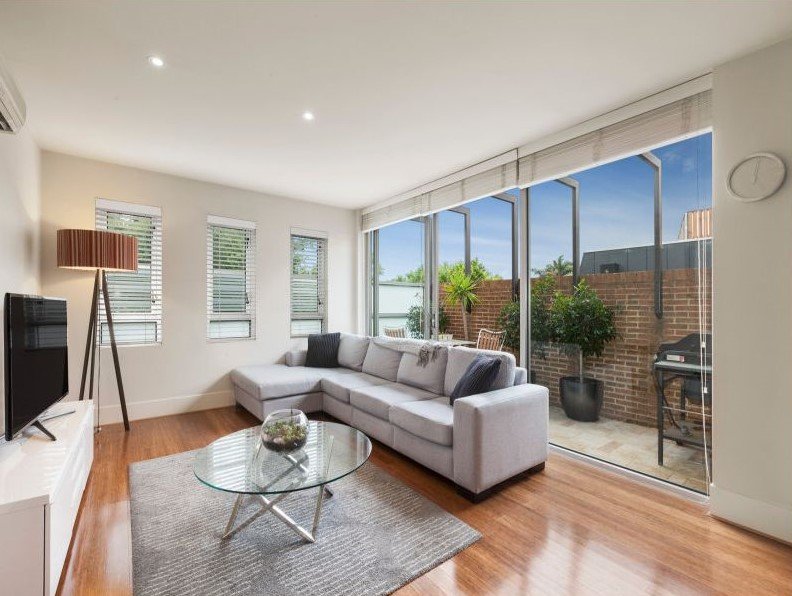Gallery: 14/307 New Street