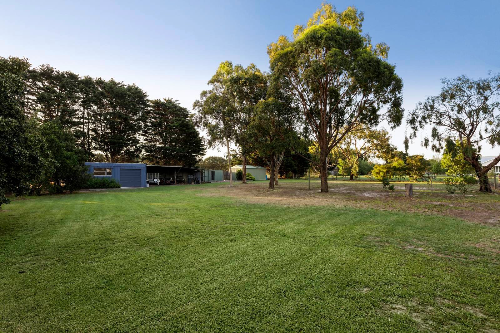 Real Estate and Property in 1431 - 1435 Bellarine Highway, Wallington, VIC