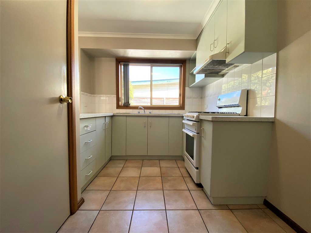 1/432 Bevan Street LAVINGTON 2