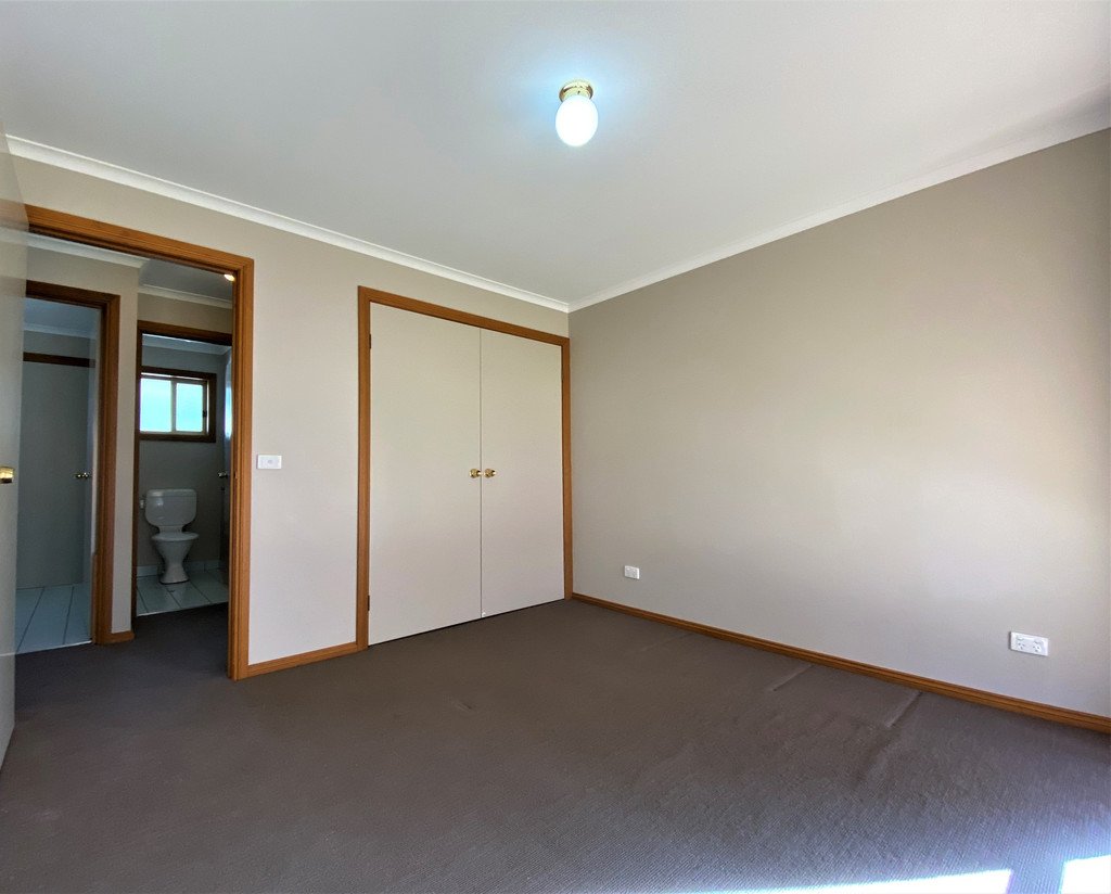 1/432 Bevan Street LAVINGTON 6