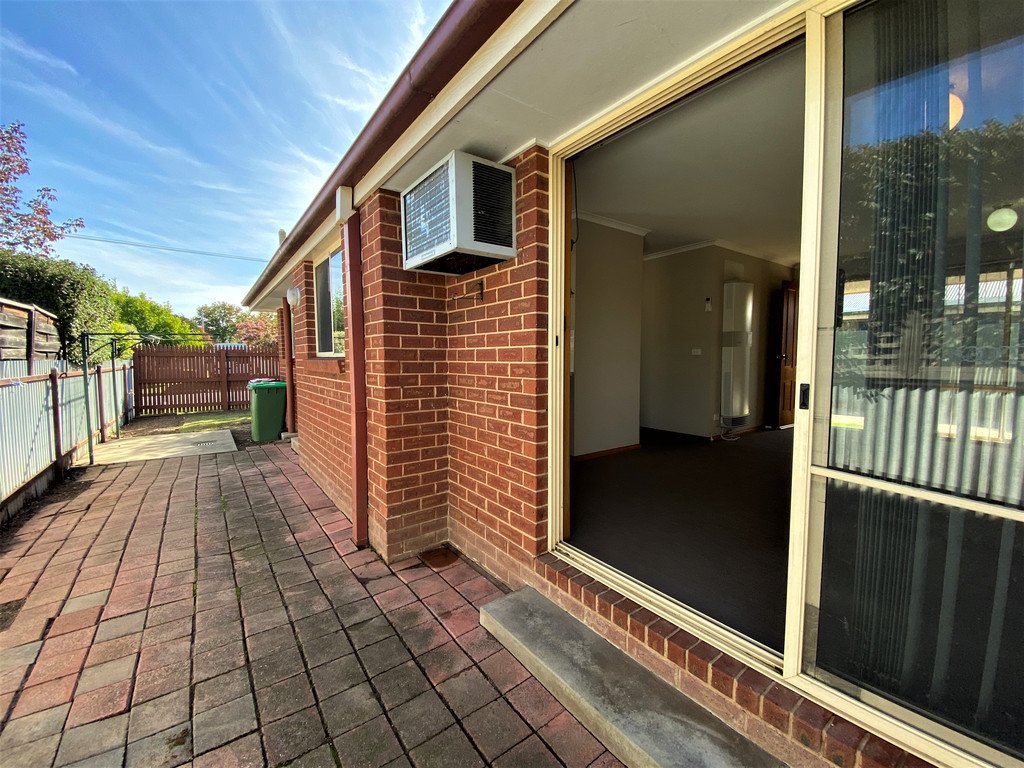 1/432 Bevan Street LAVINGTON 8