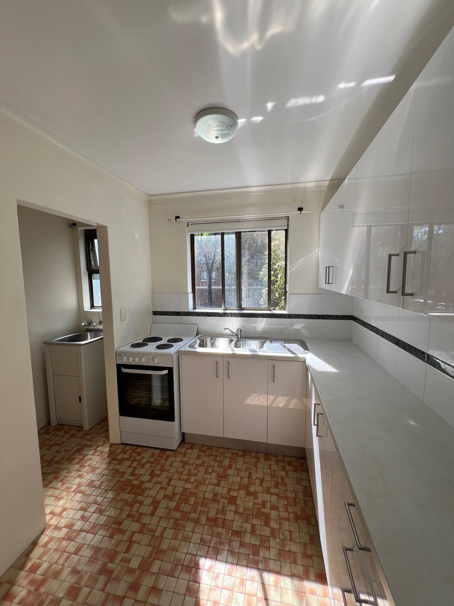14/32 Luxford Road MOUNT DRUITT 3