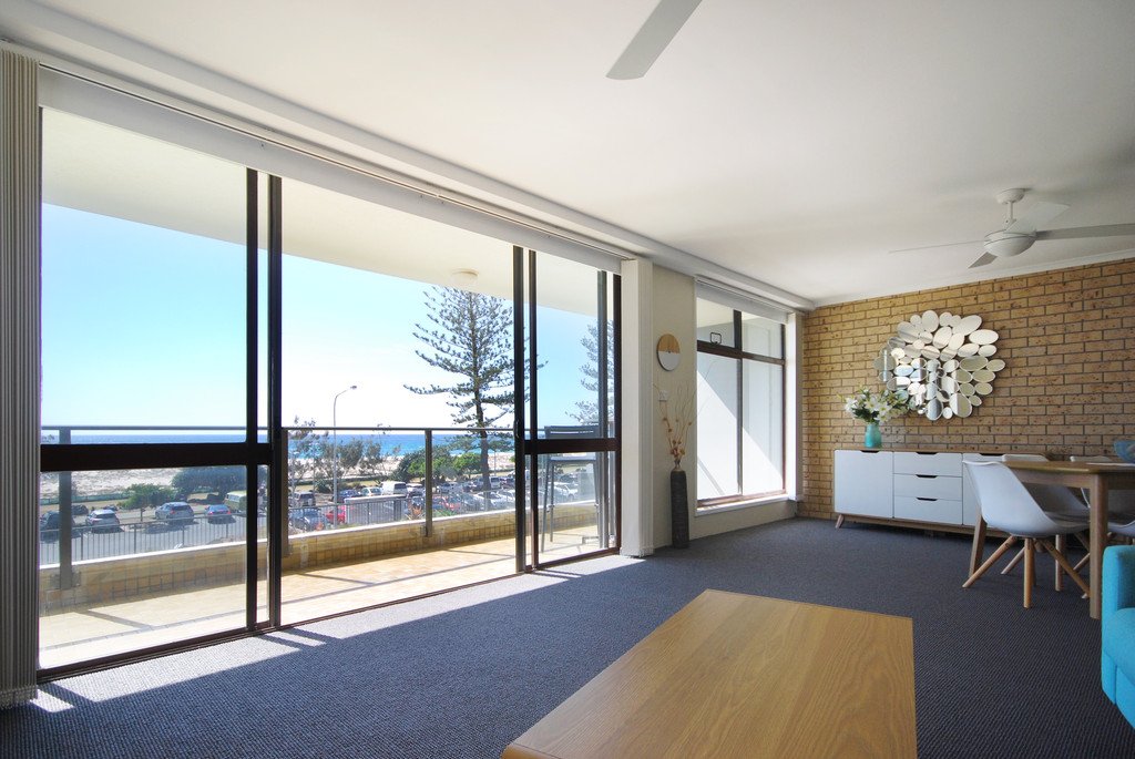 14/32 Musgrave Street COOLANGATTA 2